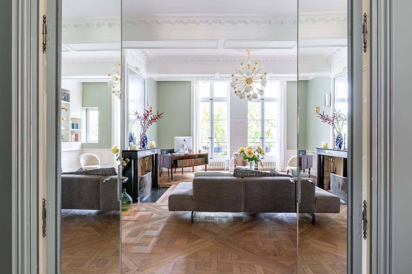 Living room in Île Saint-Louis - Splendid duplex Seine view - 1