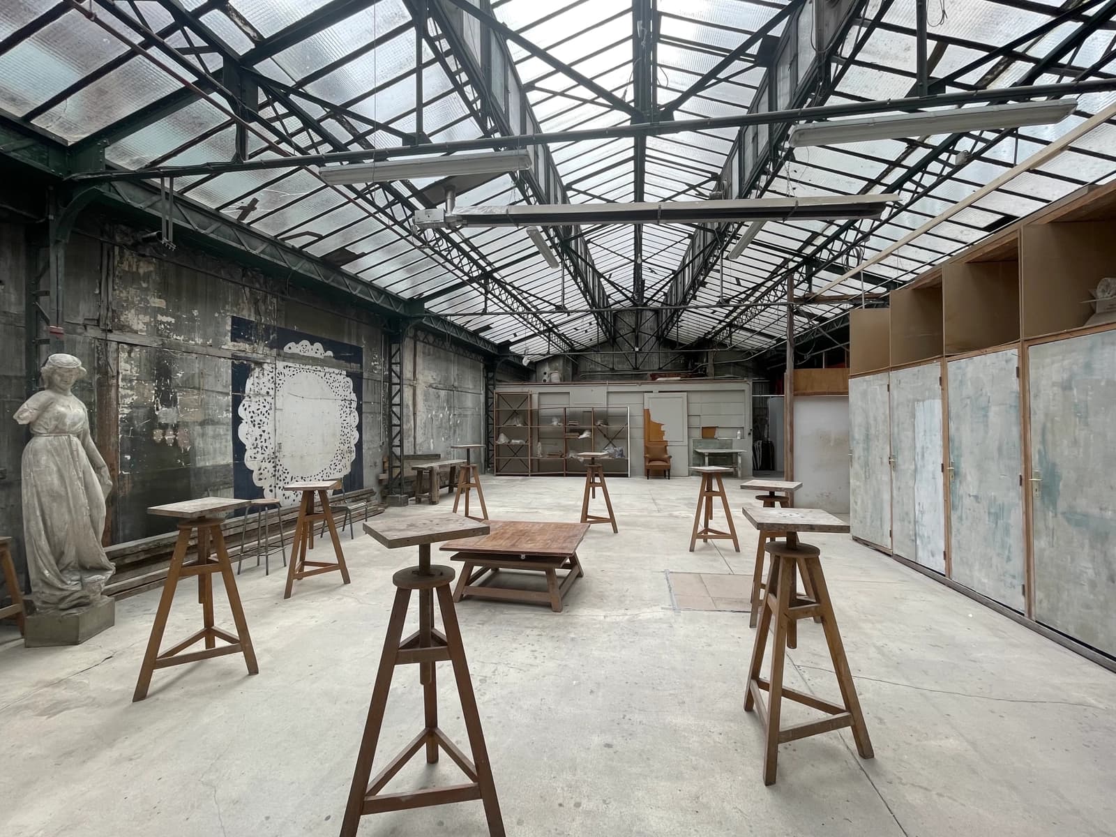 Meeting room in Four artists' studios in the Eiffel structure - 1
