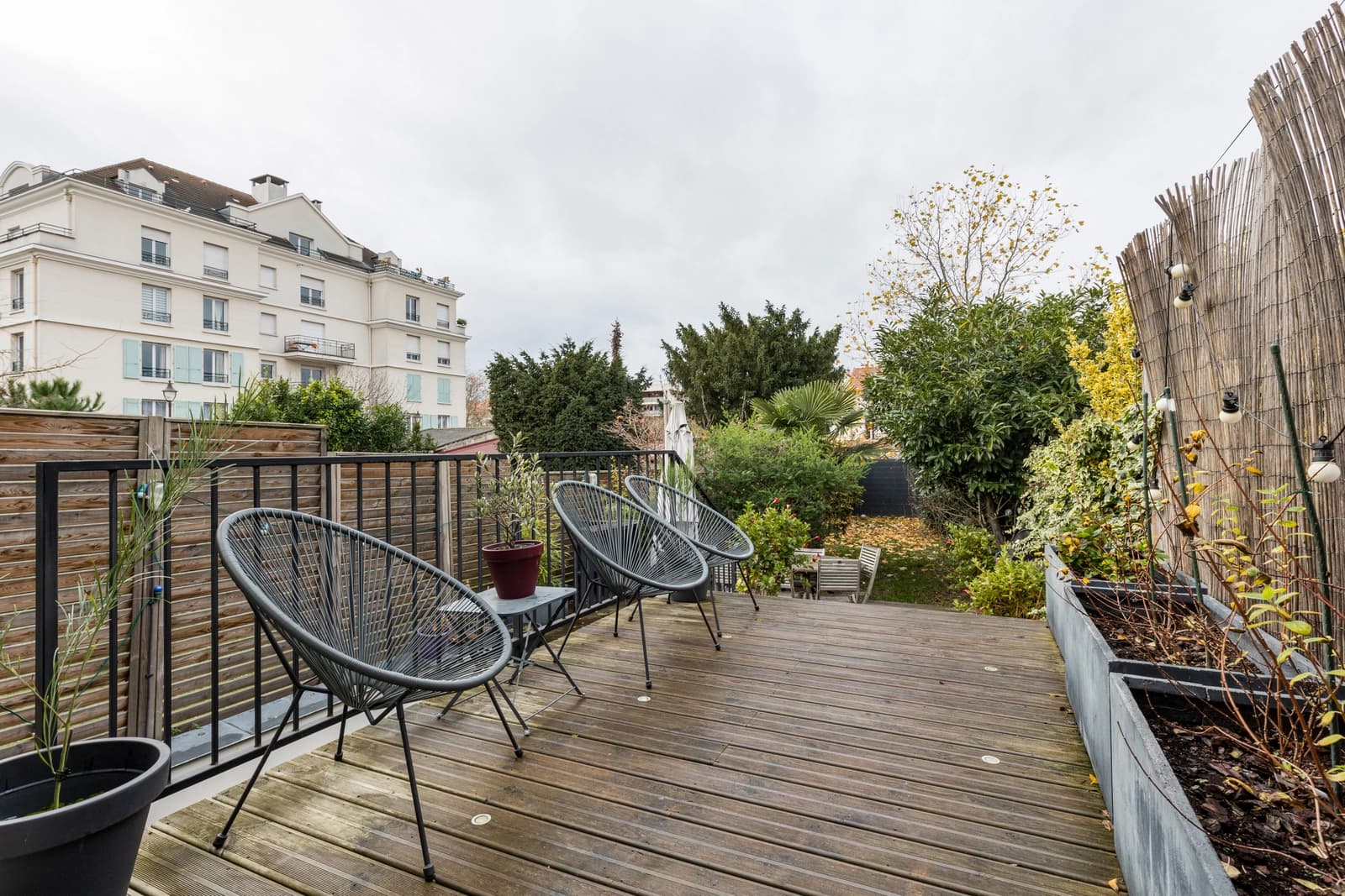 Salle de réunion dans Rueil-Malmaison: maison à l'esprit "Loft" et design - 1