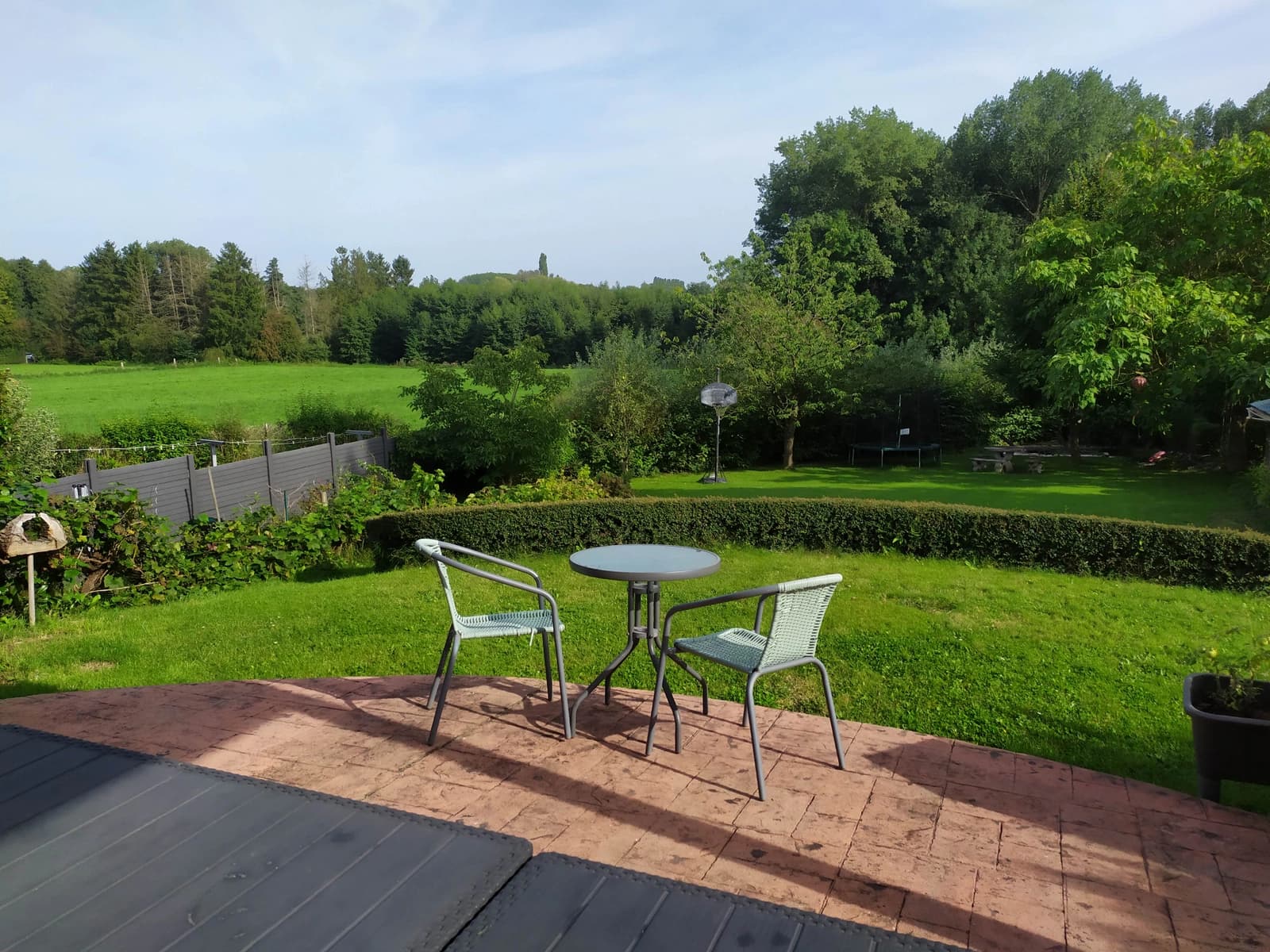 Salle de réunion dans Espace de vie spacieux et convivial de 85m² - 1