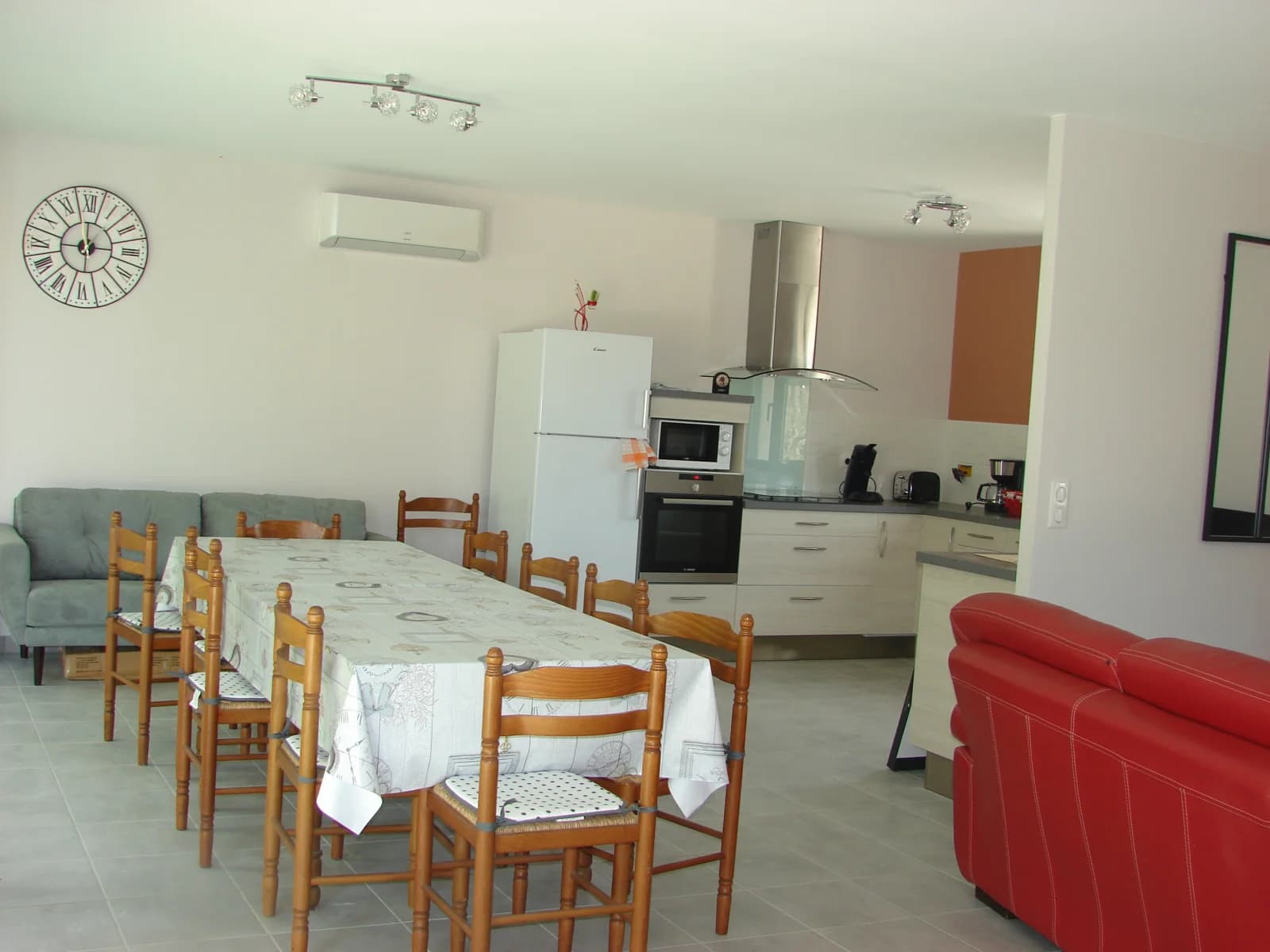 Salle de réunion dans La grande maison de Léontine: charme et authenticité - 1