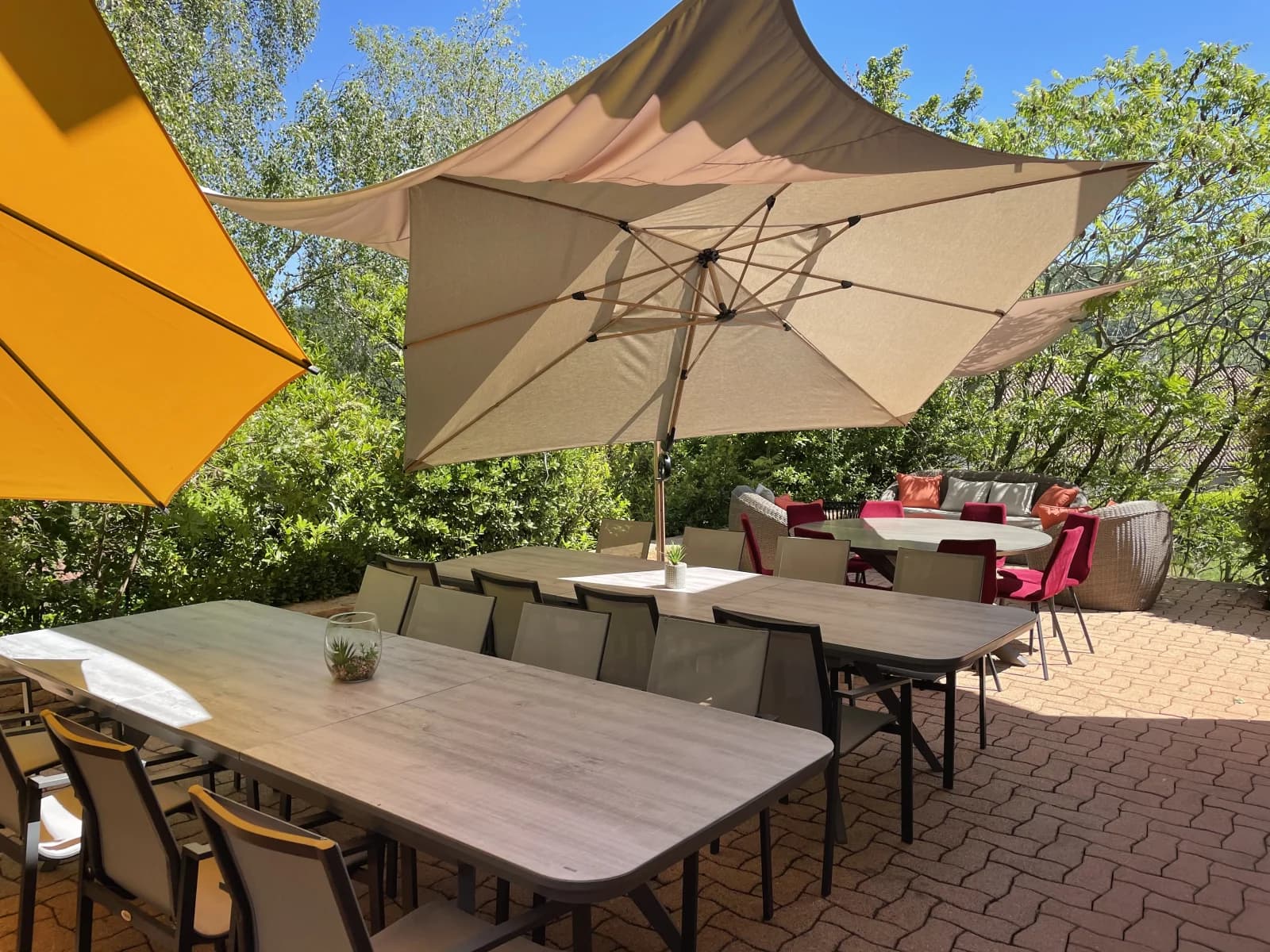 Meeting room in Villa des Monts d'or - 1