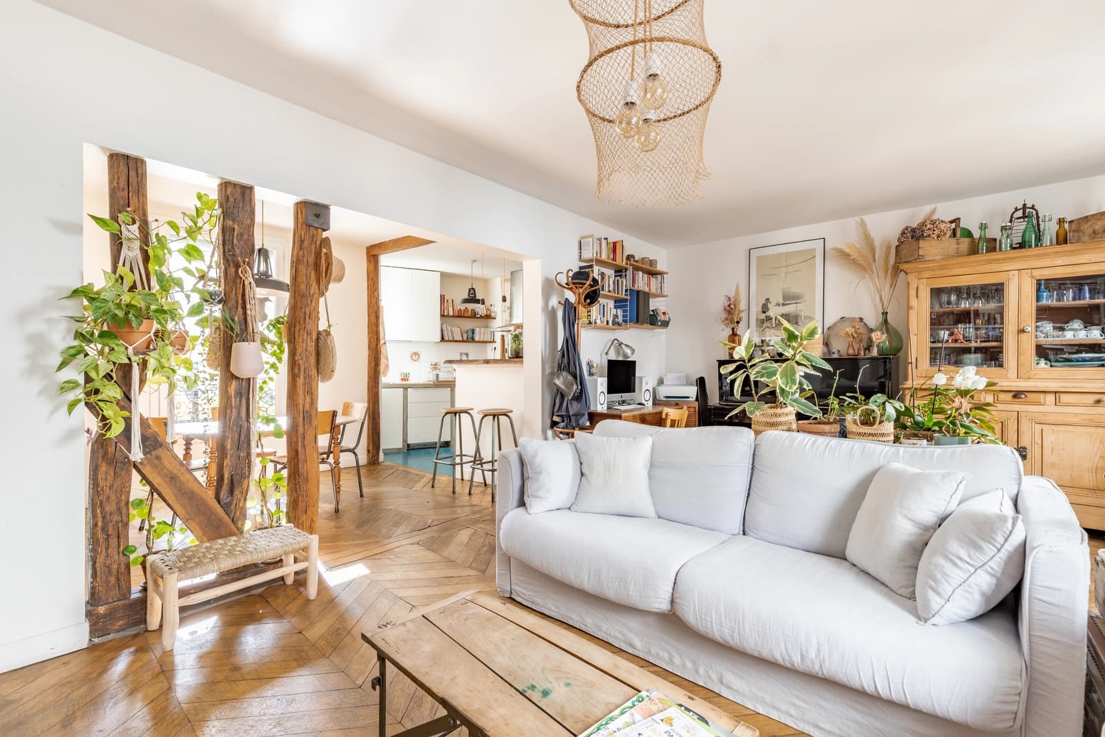 Salon dans Montmartre: appartement vintage à l'ambiance unique - 0