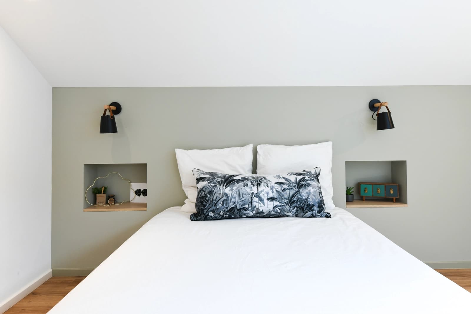 Bedroom in Beautiful house Cote des Basques - 1