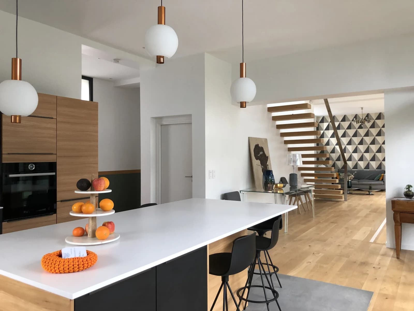 Maison d'architecte inondée de lumière naturelle