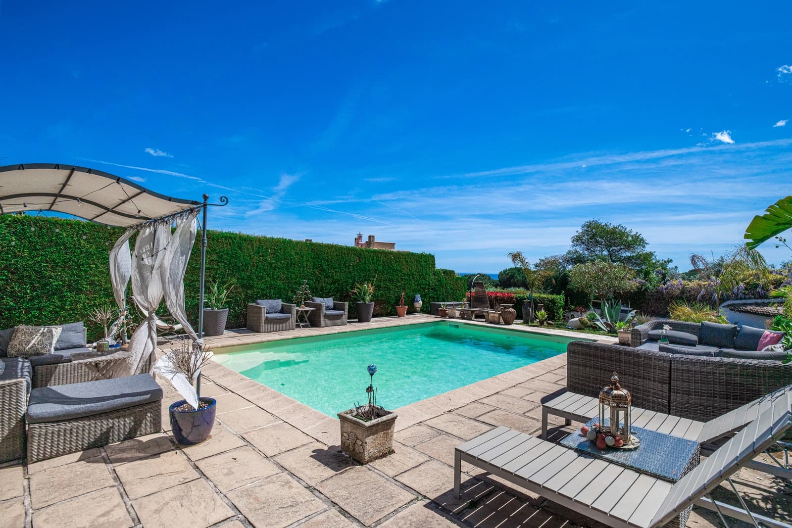 Salle de réunion dans Cannes: villa de charme avec piscine et vue sur la mer - 1