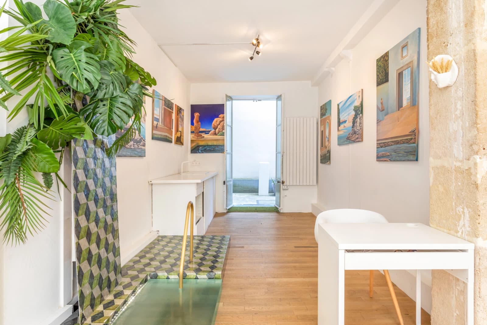 Montmartre: magnifique galerie d'art au charme parisien