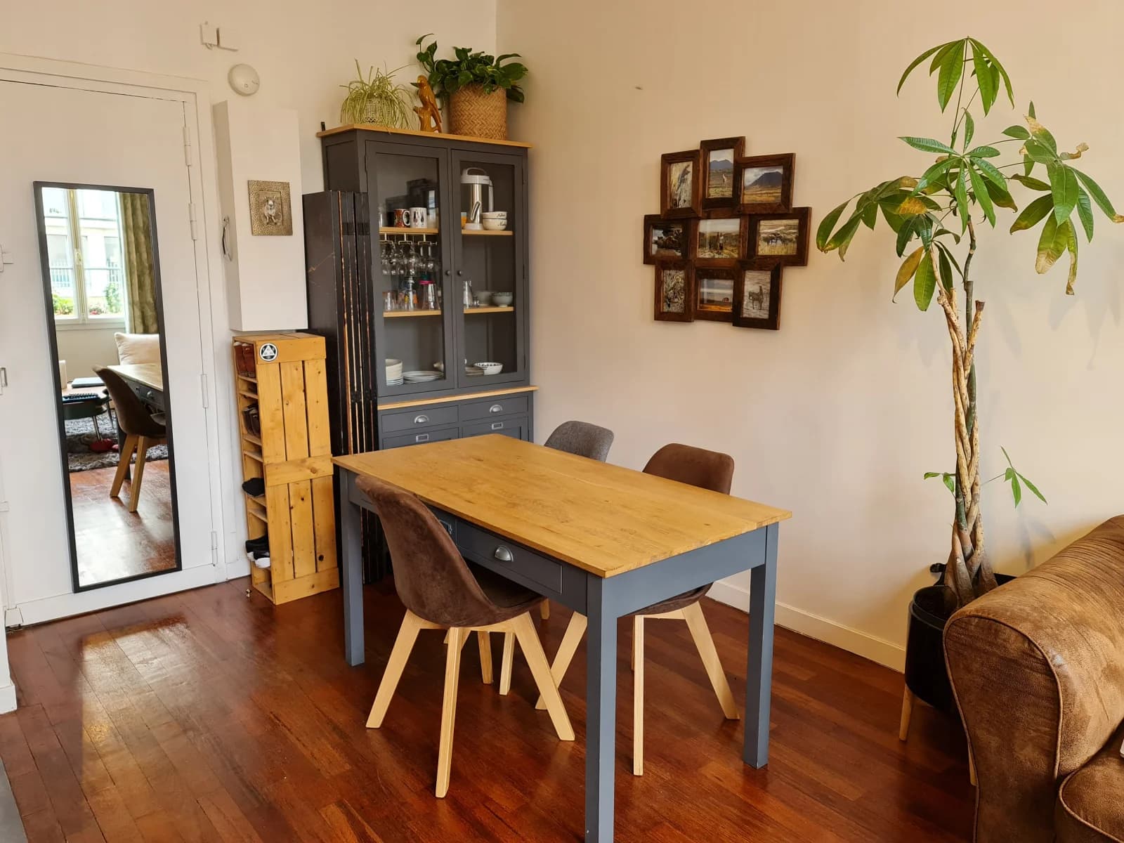 Meeting room in Cosy, quiet apartment in Charonne - 1
