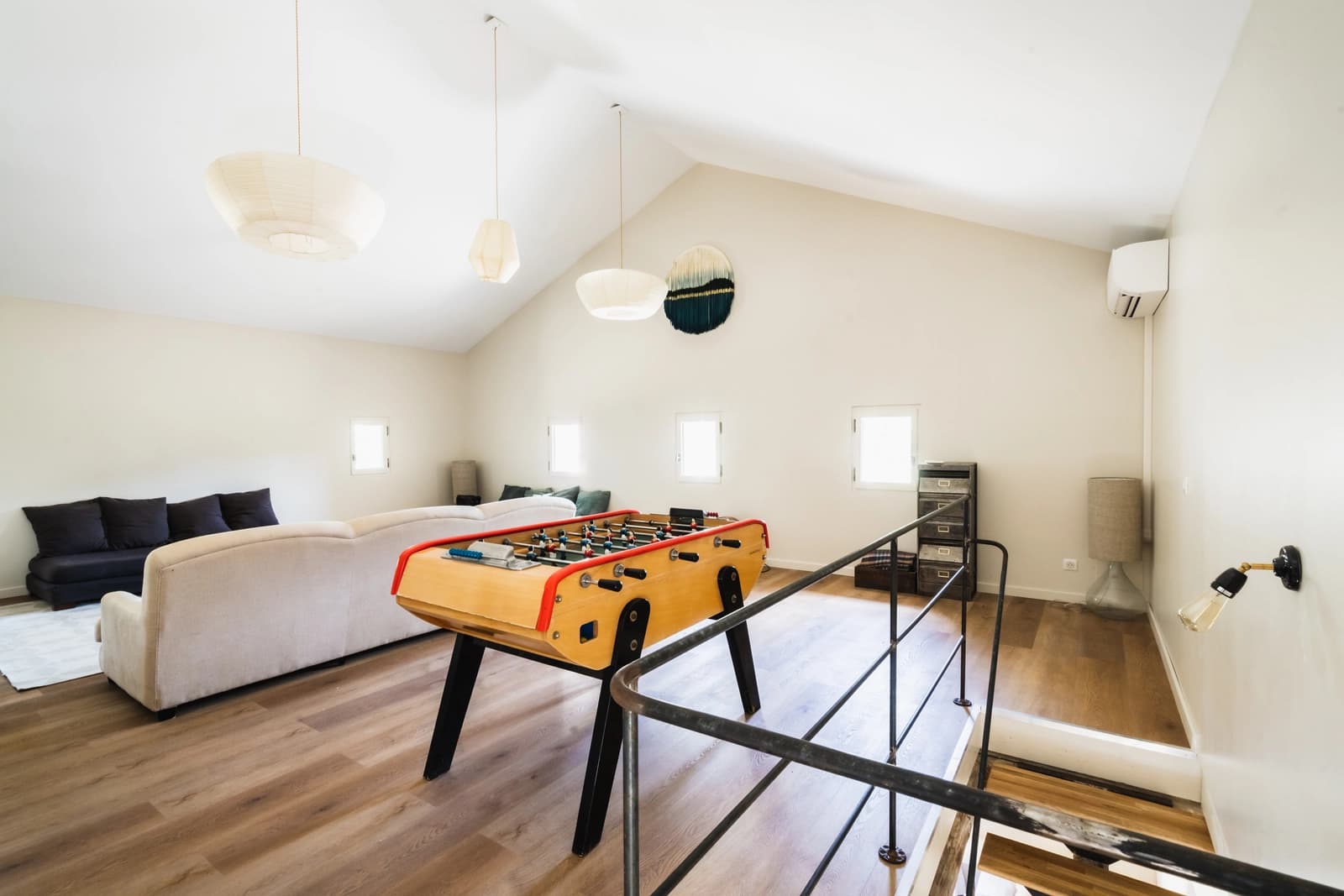 Space Warm, contemporary Provencal farmhouse - 2