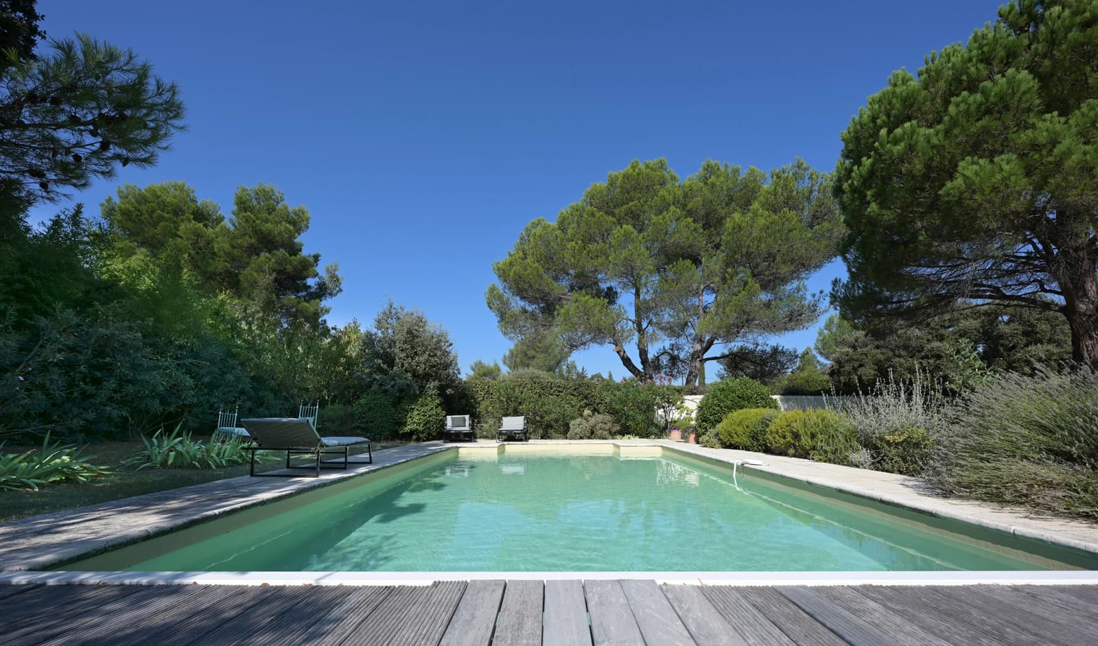 Salle de réunion dans Maison de charme au coeur pittoresque des Alpilles - 1