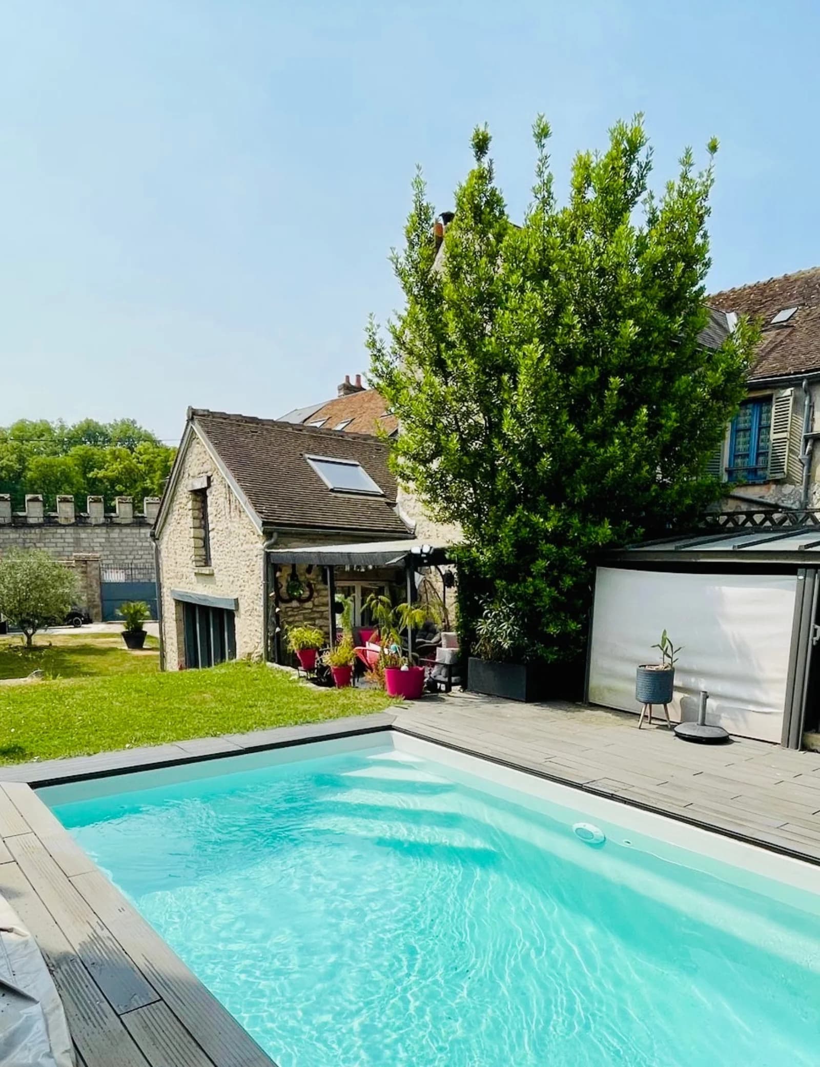Maison avec spa au bord du golf