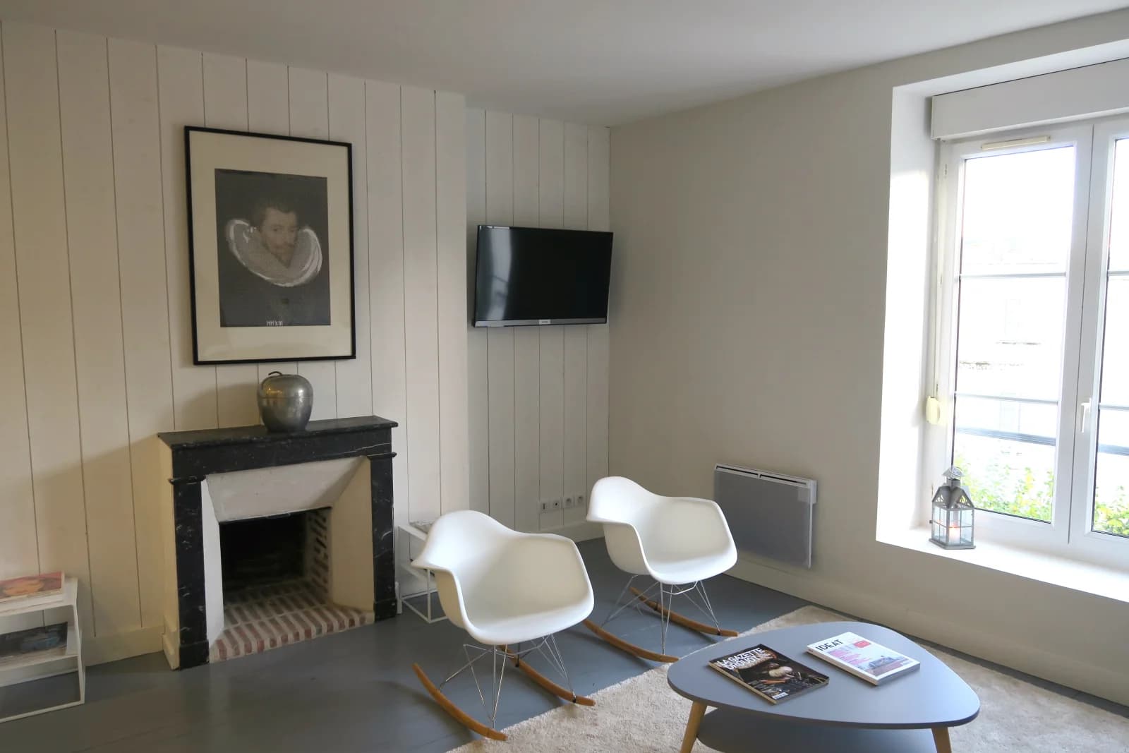 Salon dans Duplex offrant une vue sur le Château Royal de Blois - 1