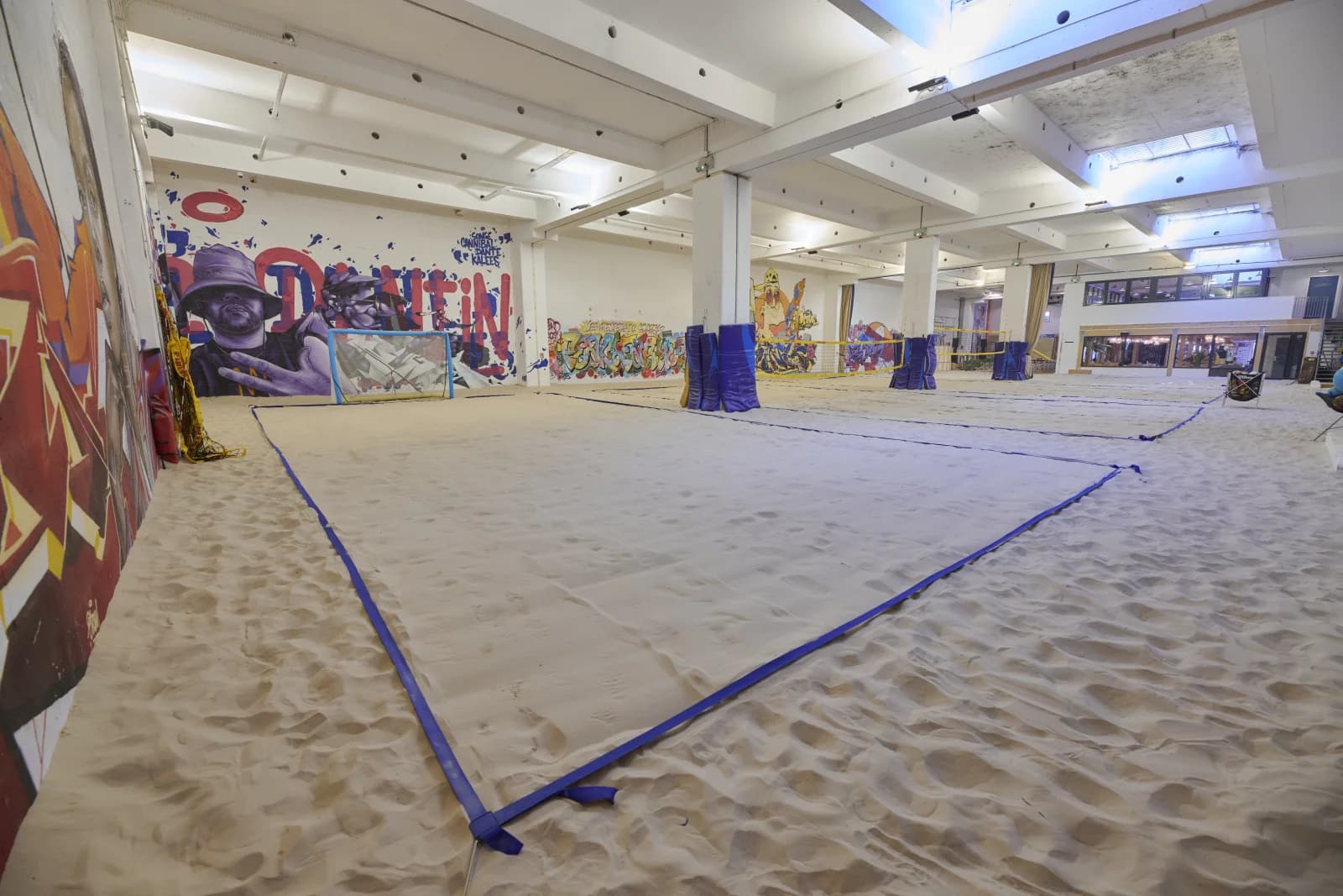 Salle de réunion dans La Plage Toute l'Année: une ambiance estivale - 1