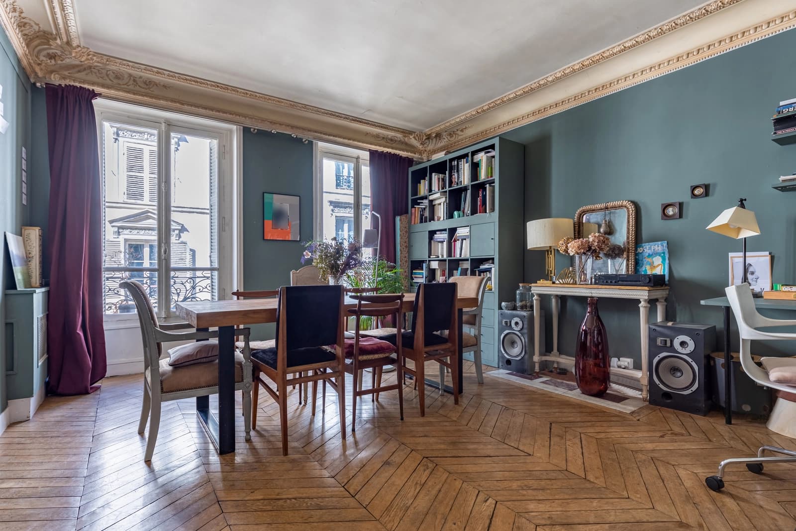 Salle de réunion dans Paris (Place St Georges): Haussmannien paisible - 1