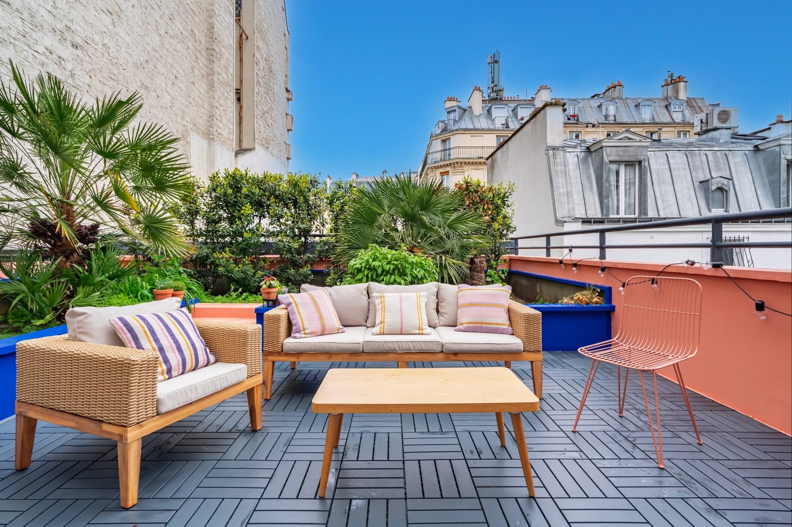 Salle de réunion dans L'esprit maison: terrasse, jardin et palmiers exotiques - 0