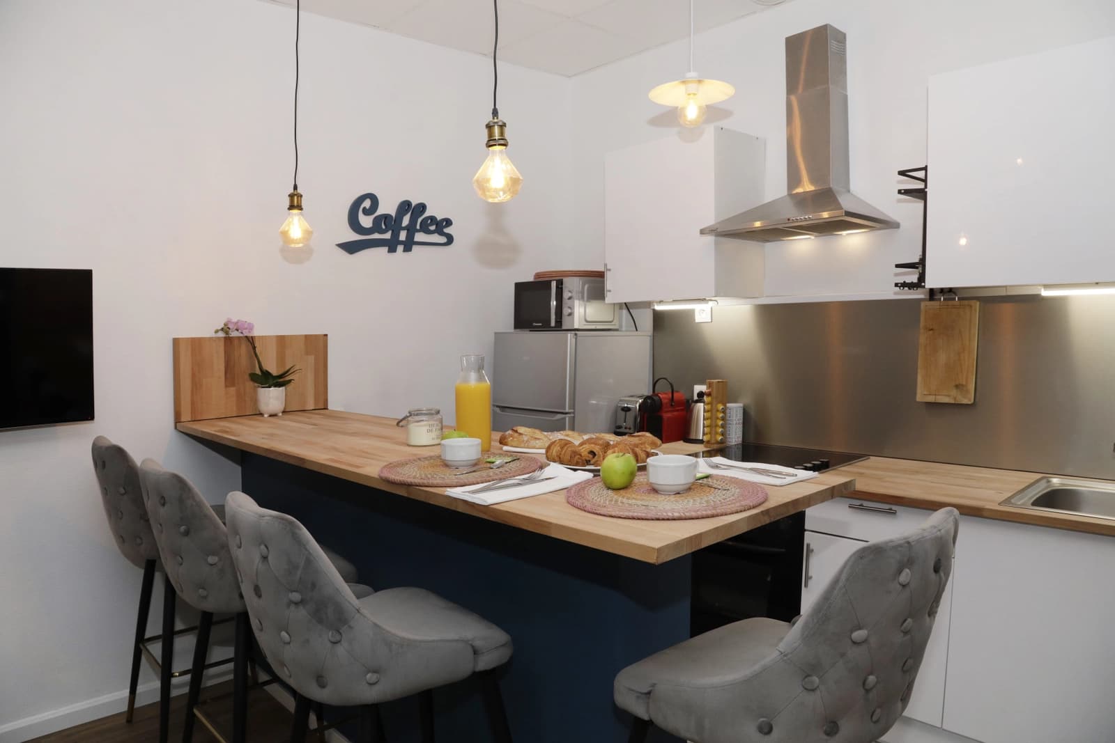 Salle de réunion dans Senlis: suite avec sauna privatif, un cocon douillet - 1