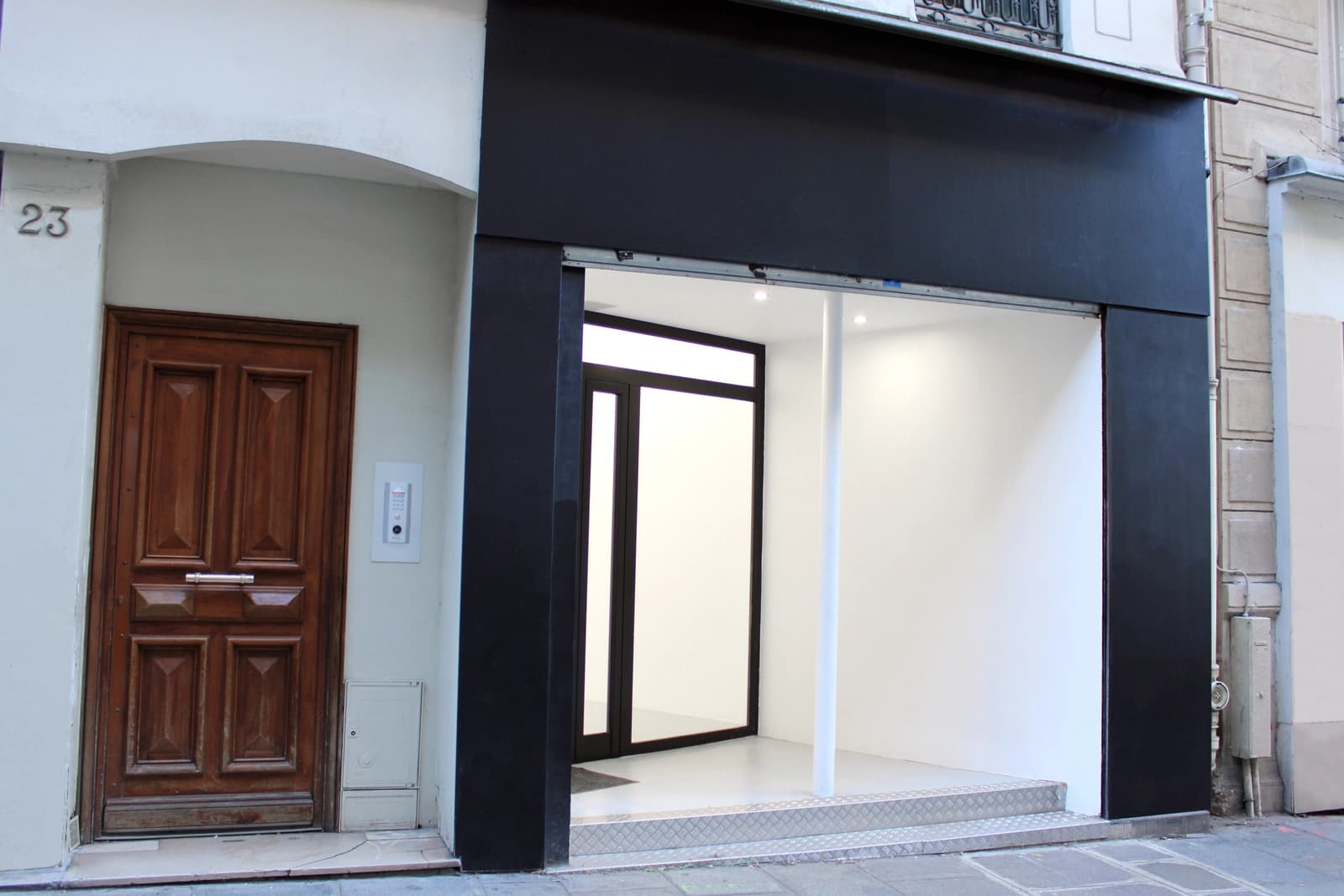 Galerie lumineuse refaite à neuf