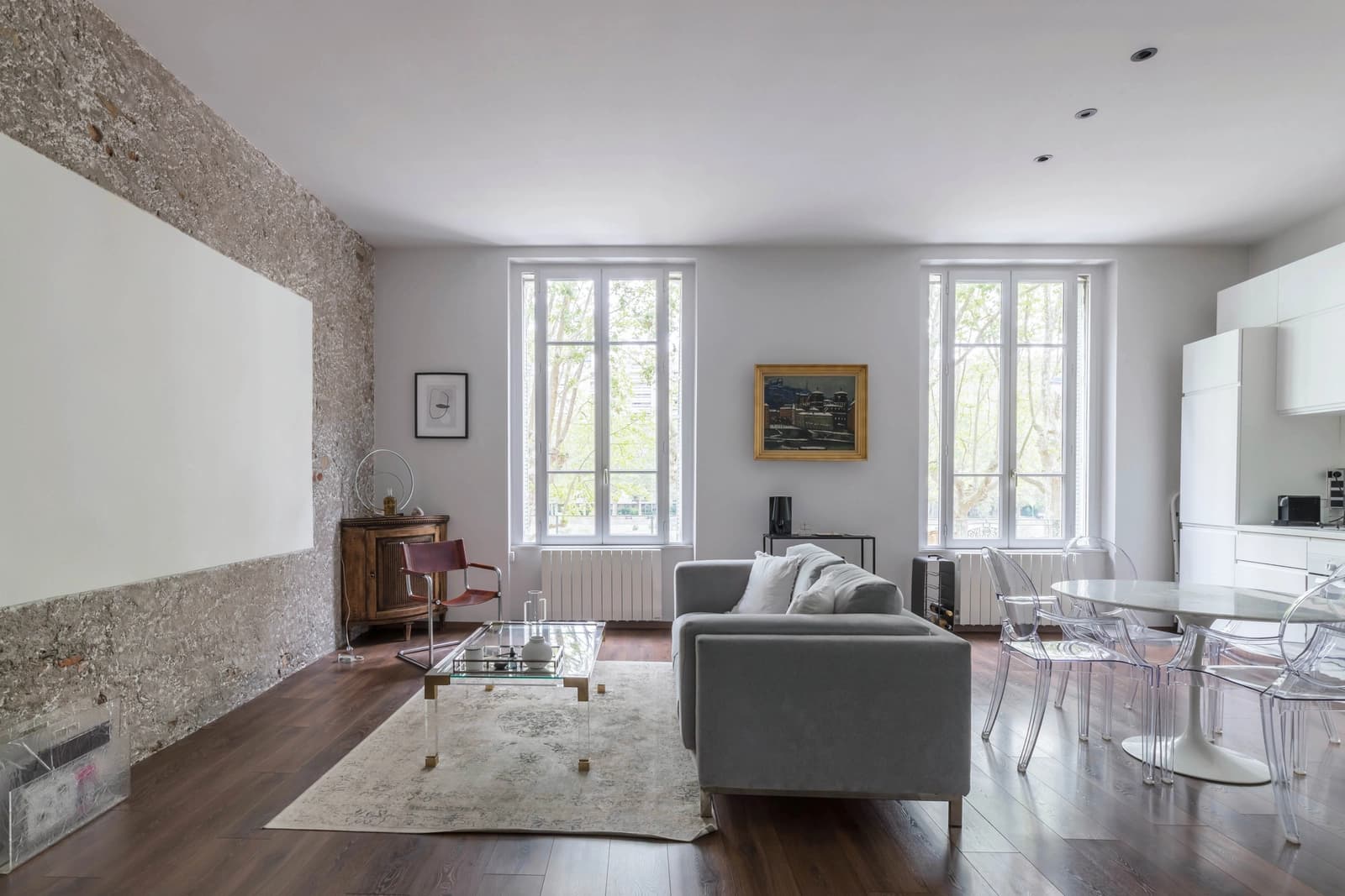 Salle de réunion dans Appartement de standing avec vue sur la Saône - 1