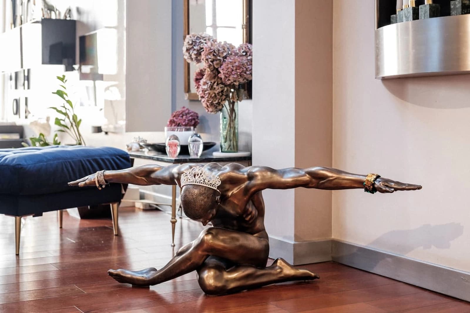 Living room in Atypical loft in the heart of Croix-Rousse - 1