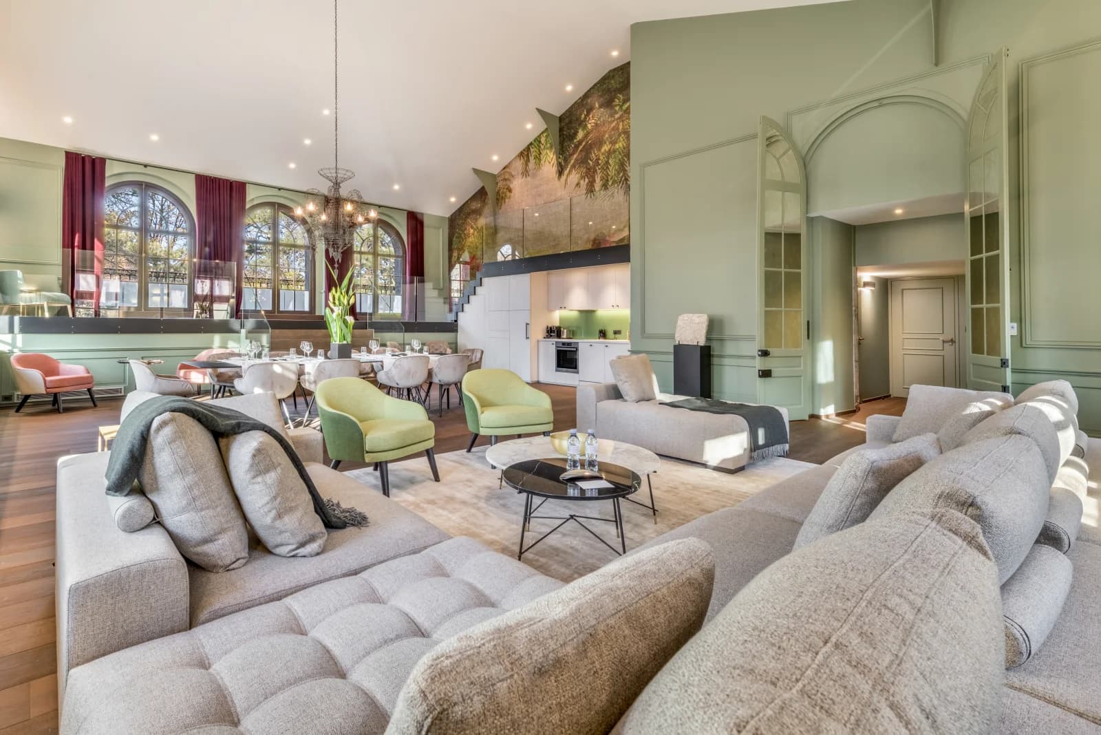 Living room in Private island 10 minutes from downtown Lyon - 1