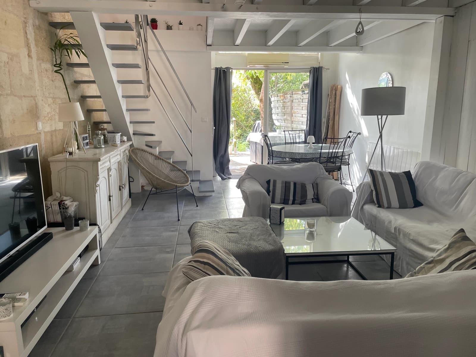 Bedroom in Cosy, bright echoppe with intimate terrace - 0