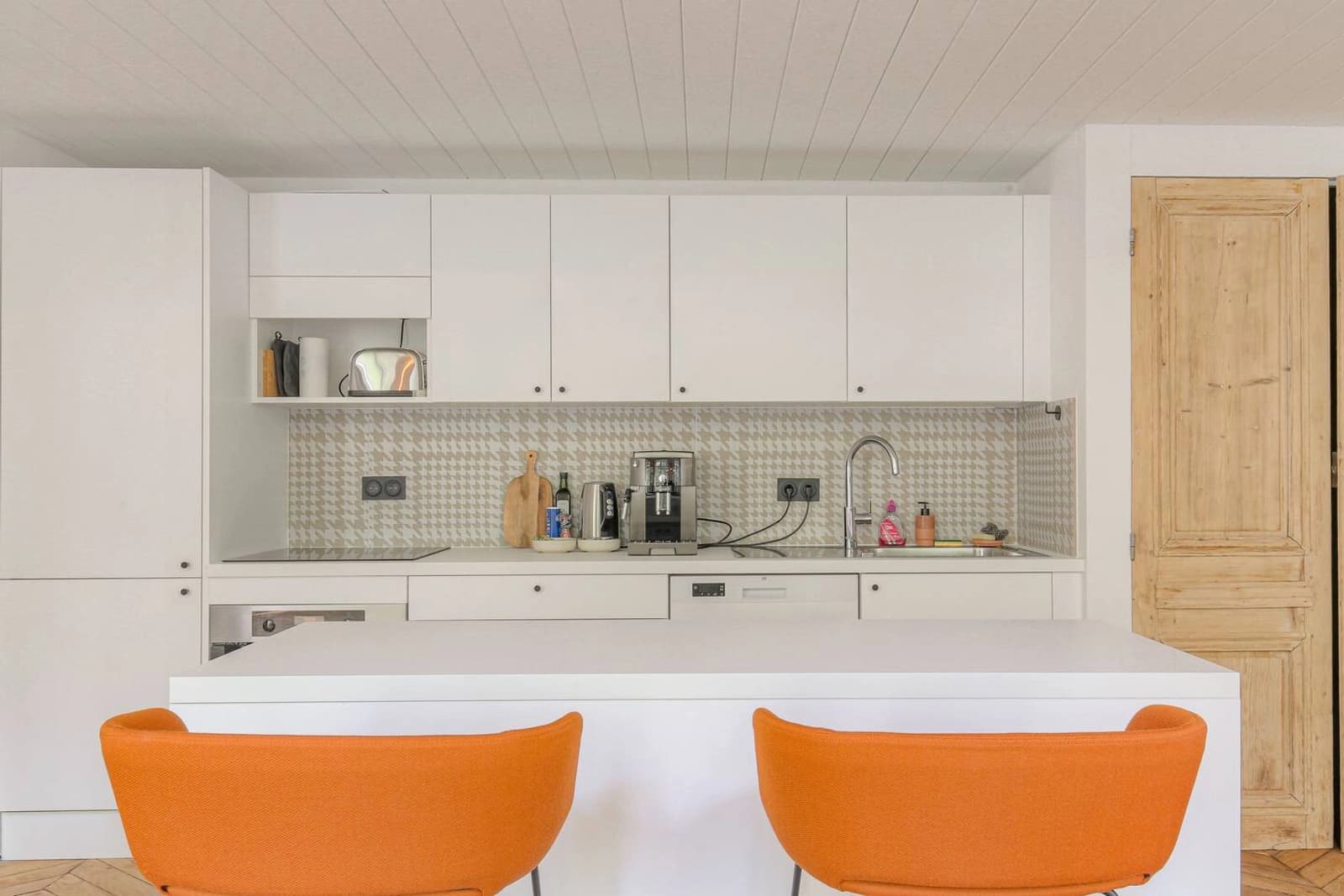 Cuisine dans Espace raffiné et idéalement placé en plein coeur - 1