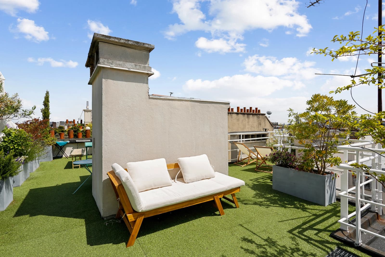 Space A penthouse in the heart of the 16th arrondissement - 3