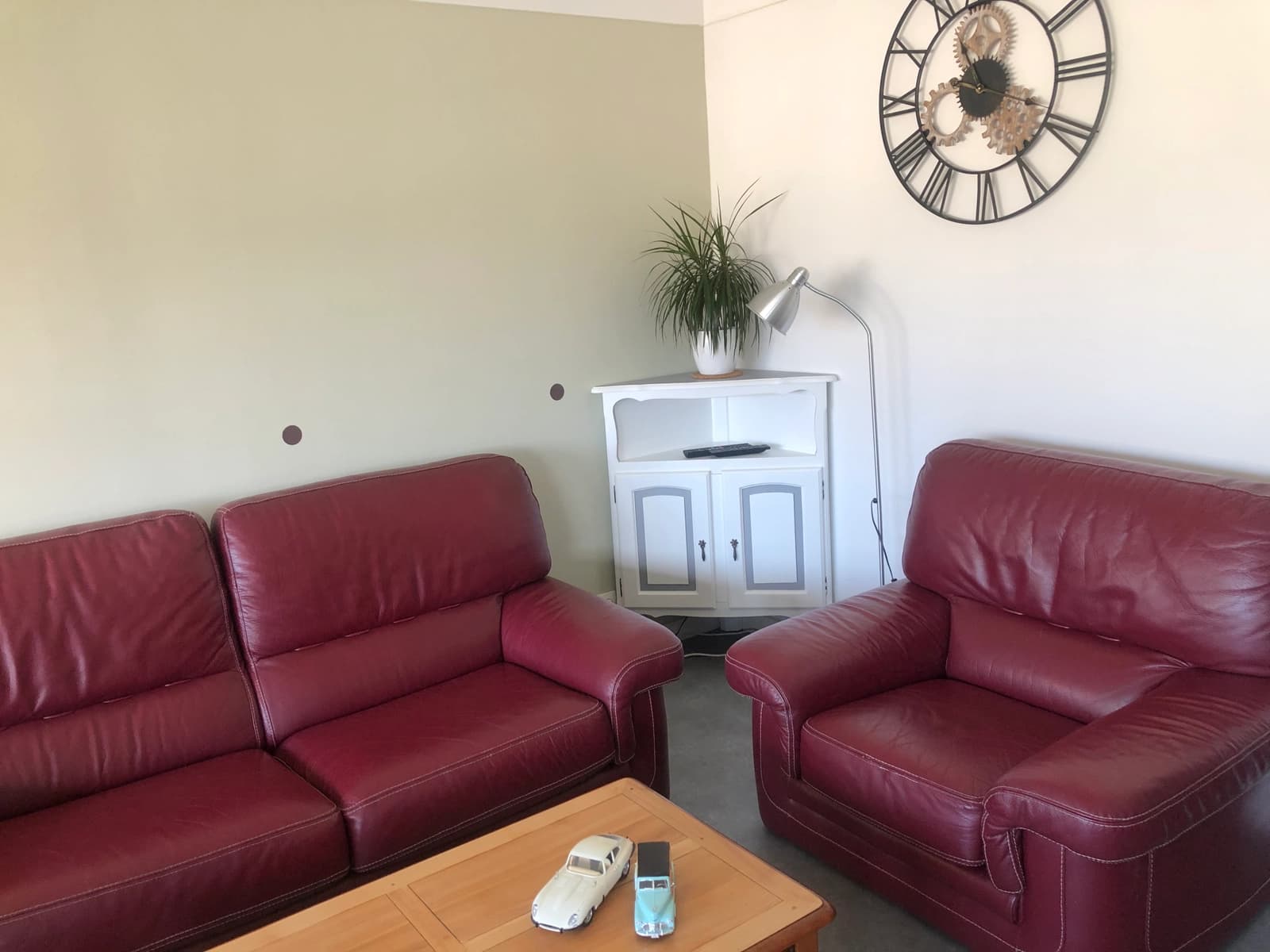 Living room in Center,Large spaces,quiet & bright +ParkFree - 1