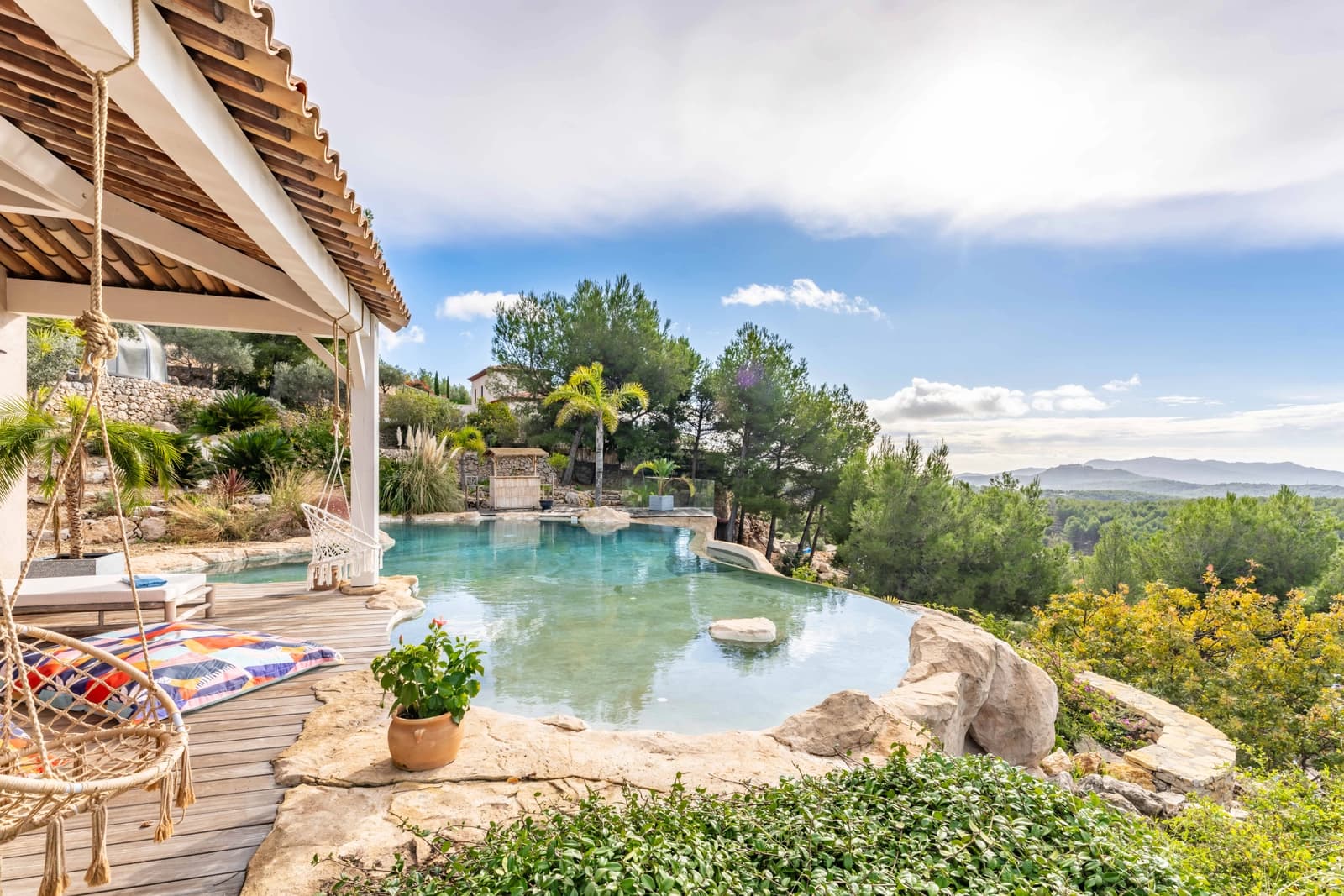 Space Exceptional villa with spectacular view - 4