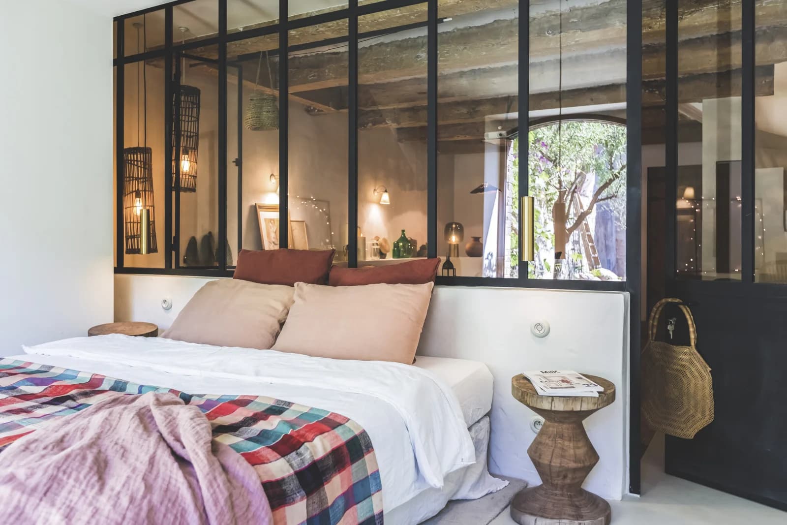 Chambre dans Demeure citadine avec piscine, jardin et belle terrasse - 1