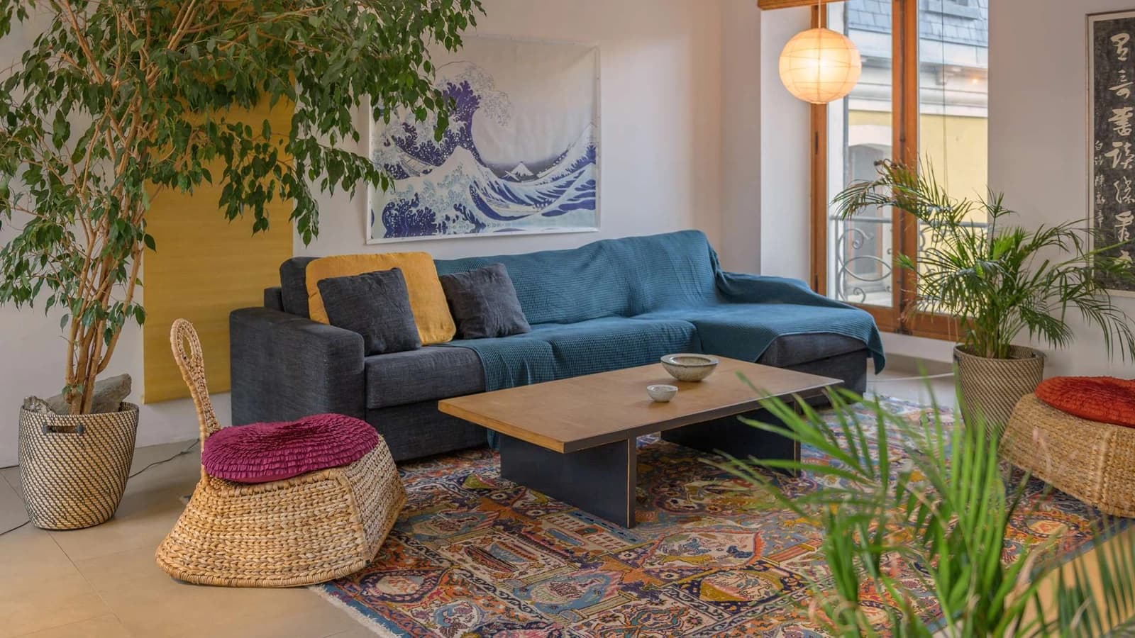 Salon dans Appartement avec son toit-terrasse invitant au voyage - 1