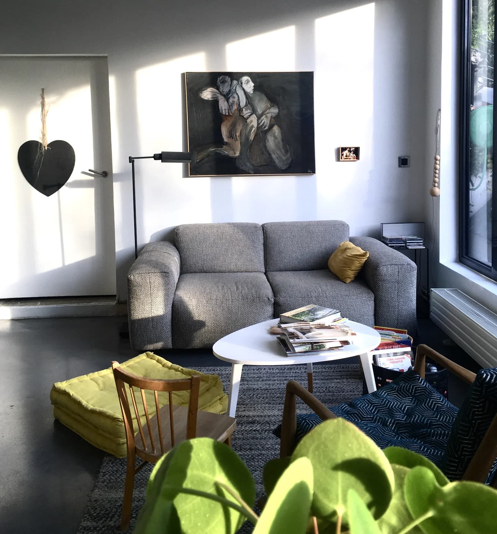 Living room in Artist's house in the countryside near Paris - 1