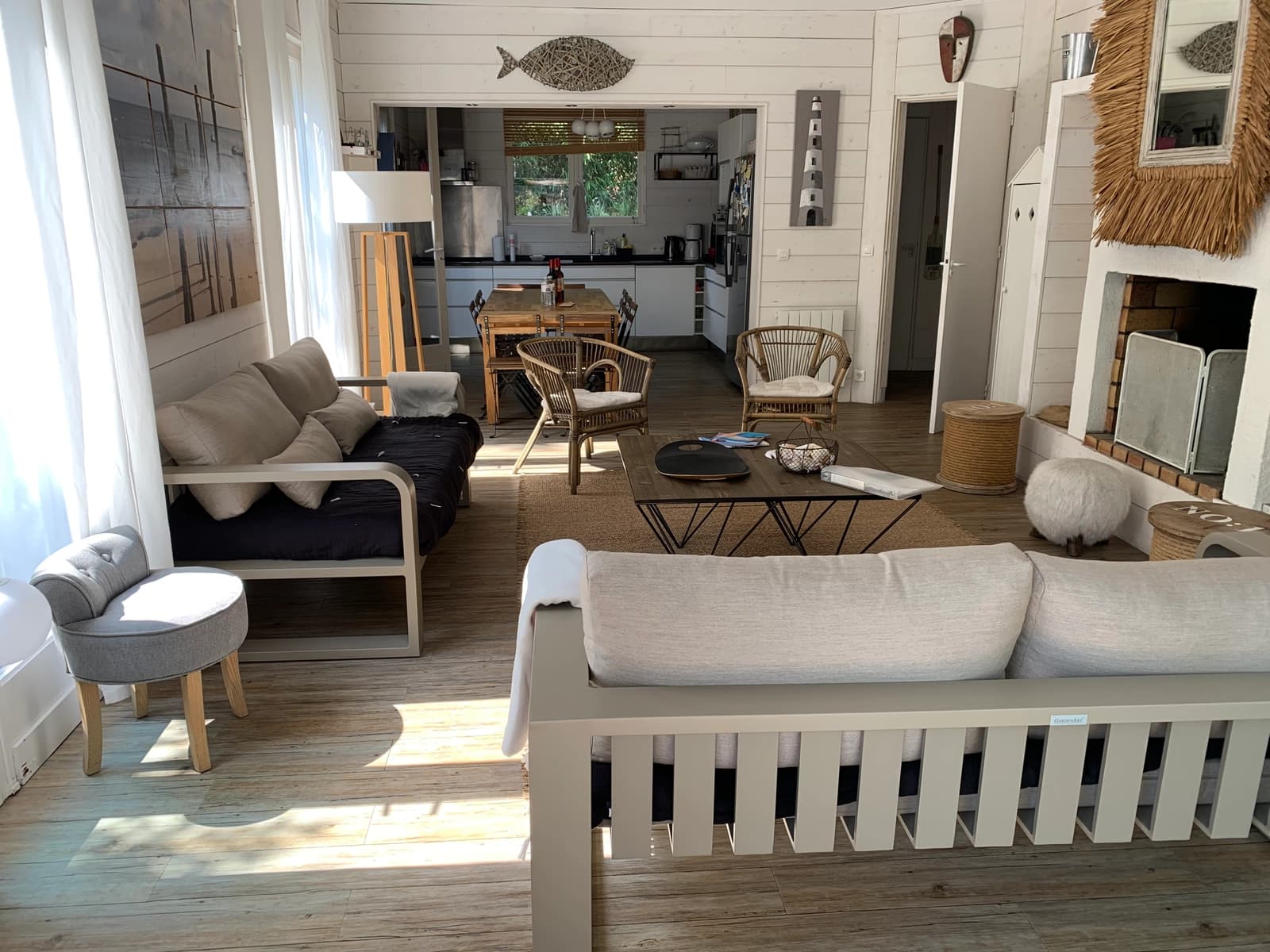 Salon dans Villa de charme authentique au Cap Ferret, un joyau - 1
