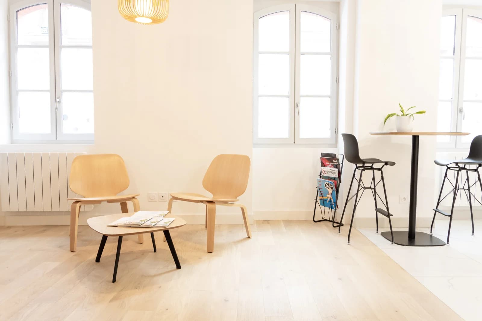 Meeting room in Luxury apartment with small exterior - 1