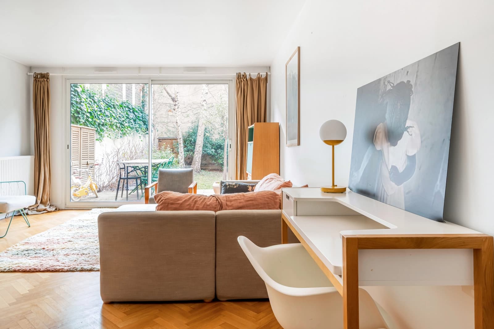 Space Spacious apartment with garden - 1