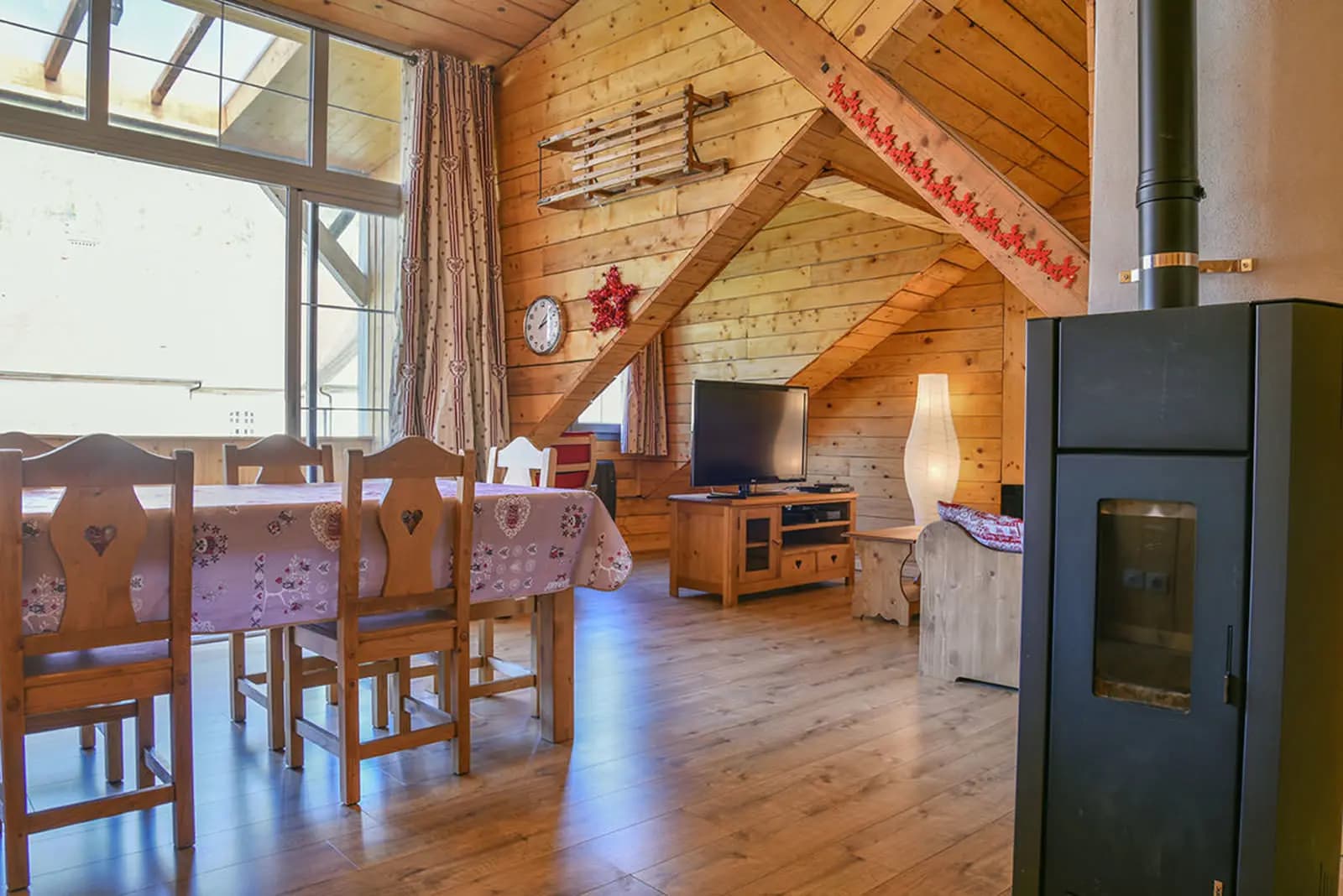 Salle de réunion dans Le Chalet: une invitation à l'évasion et au bien-être - 1