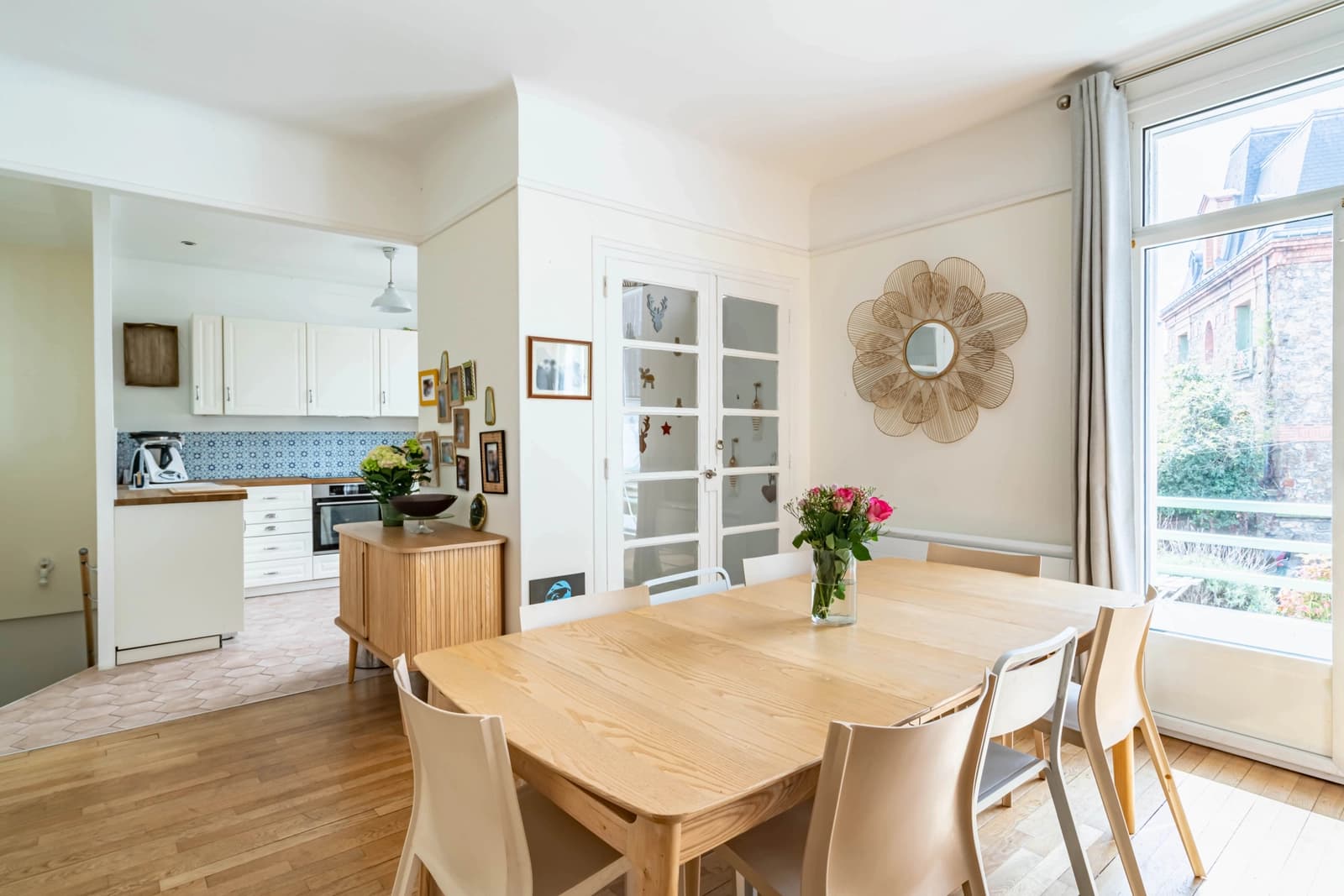Salle de réunion dans Maison avec terrasse et jardin en limite de Paris - 1