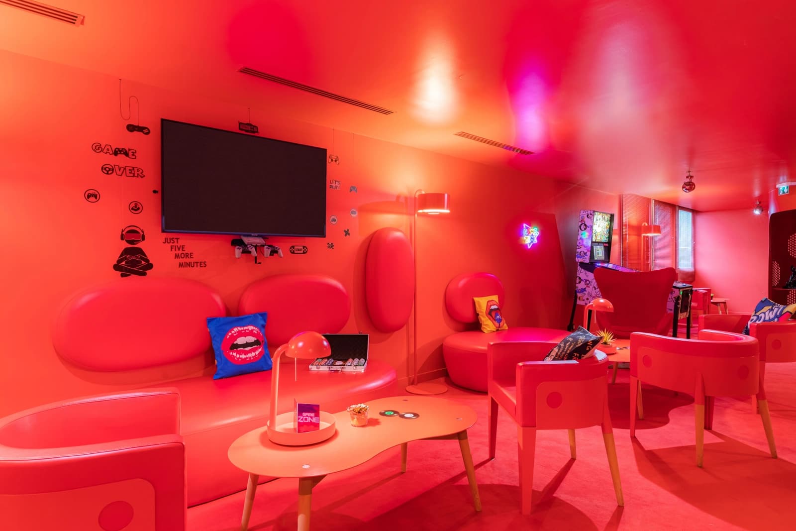 Salle de réunion dans Lieu de convivialité et de créativité partagée - 1
