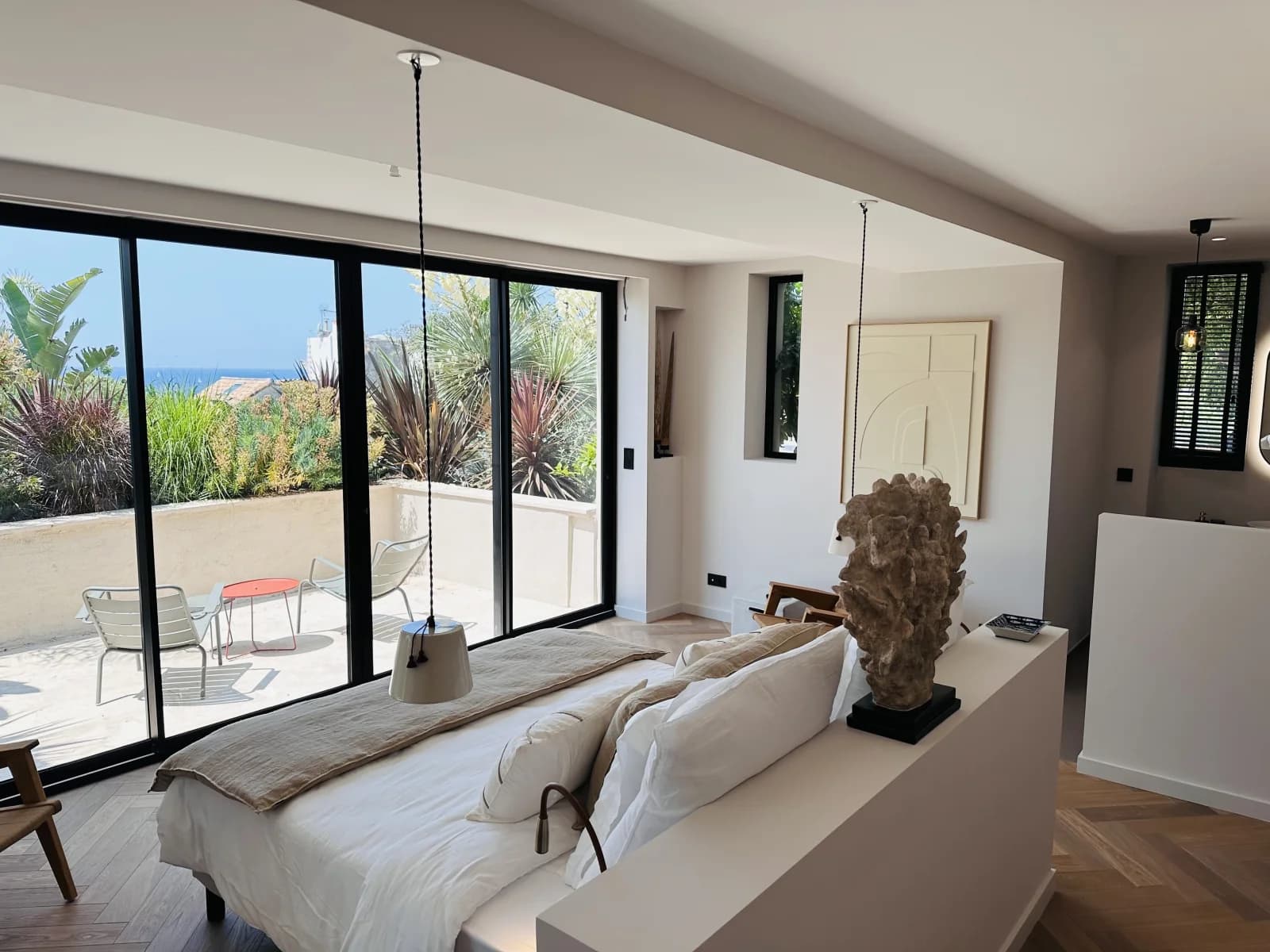 Space Design garden apartment with sea view - 3