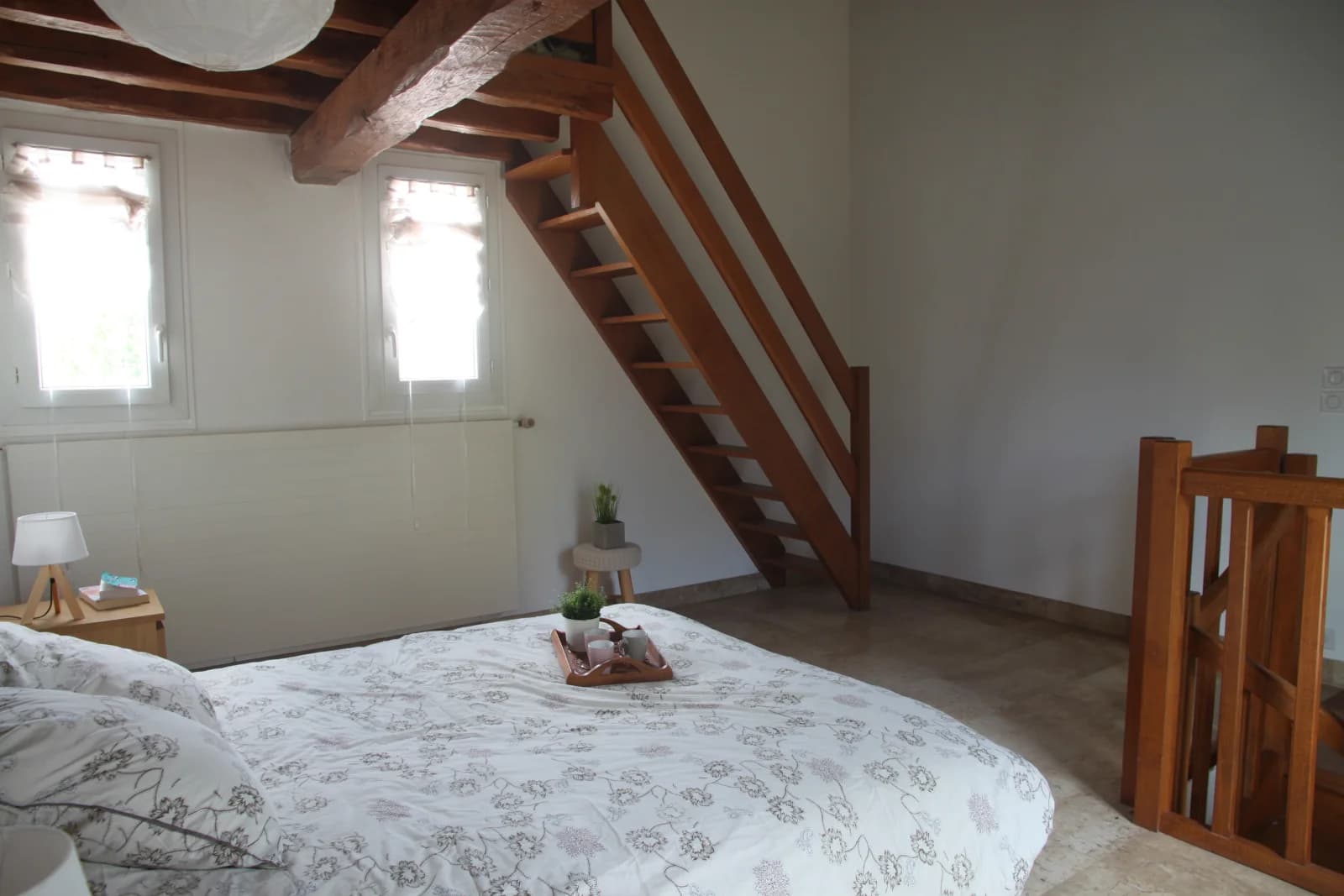 Chambre dans Évasion et détente: Piscine, Spa et Sauna à disposition - 1