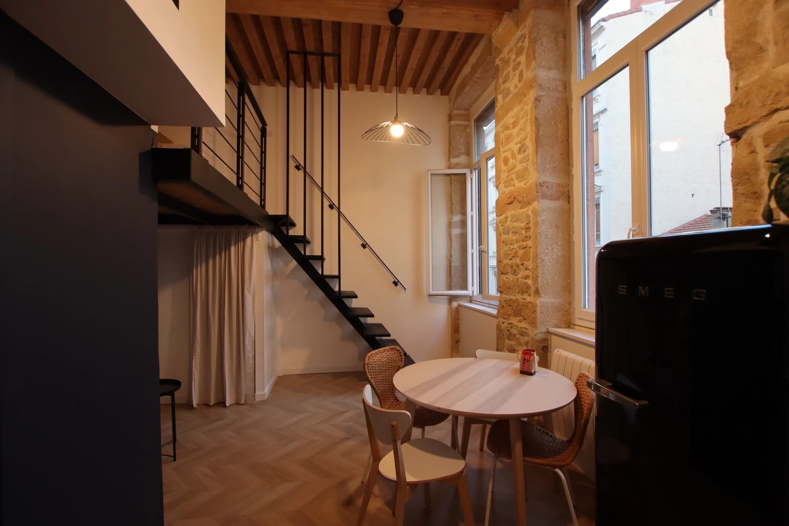 Space Typical Lyonnais canut - 2