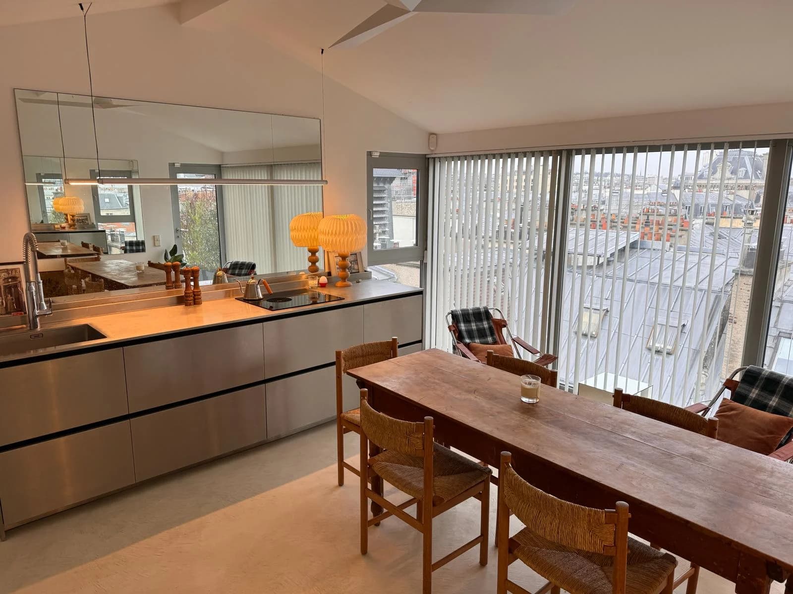 Space Kitchen veranda overlooking the rooftops of Paris + Terrace - 1