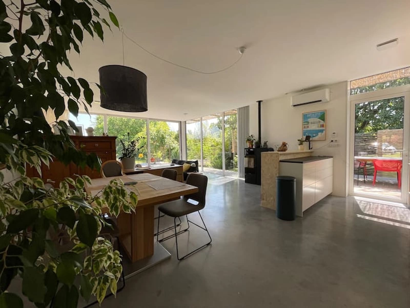 Salle de réunion dans Maison d'architecte au coeur de la campagne lilloise - 1