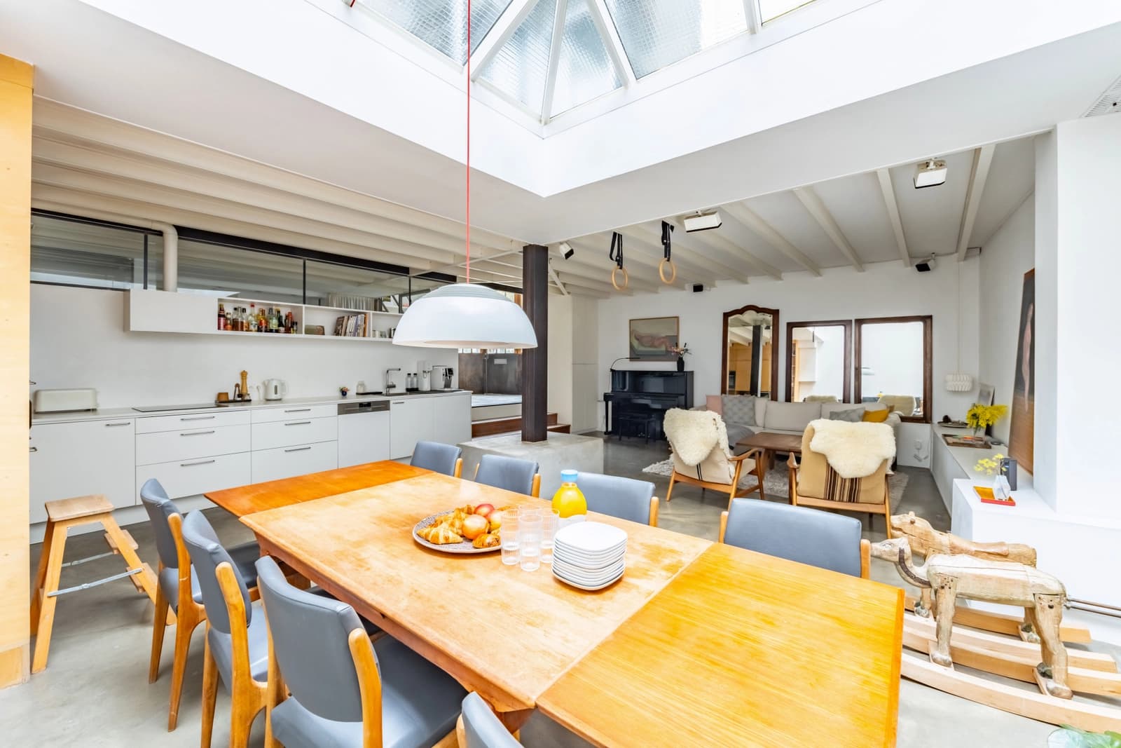 Espace Loft calme avec verrière et cour végétale - 3