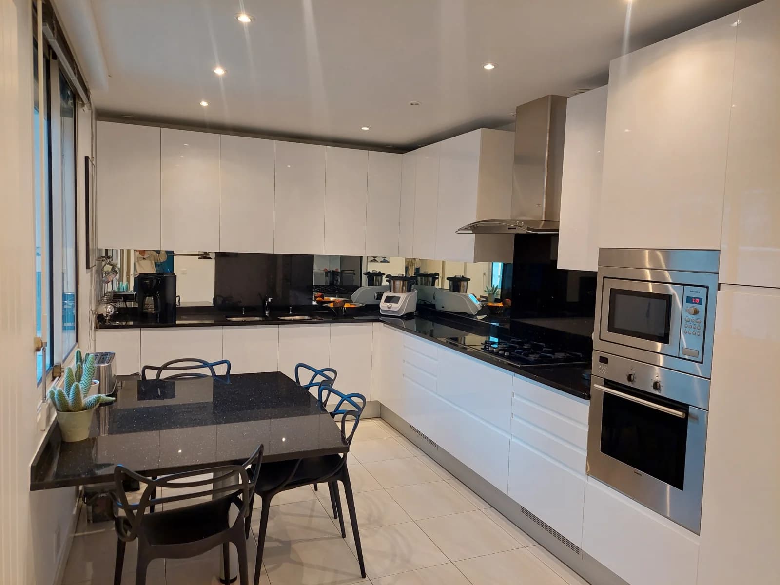 Salle de réunion dans Loft avec terrasse et jardin, un écrin de verdure - 1