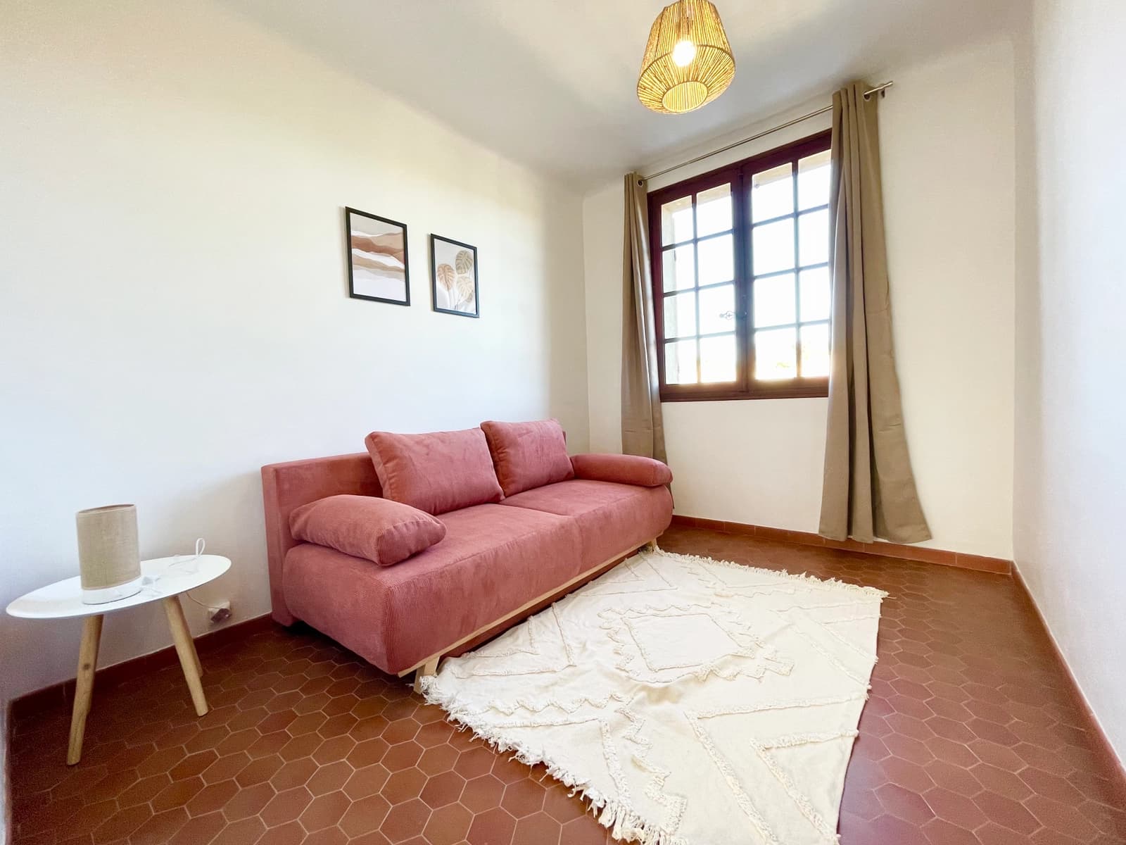 Chambre dans Élégant lieu provençal avec terrasse et jardin fleuri - 1