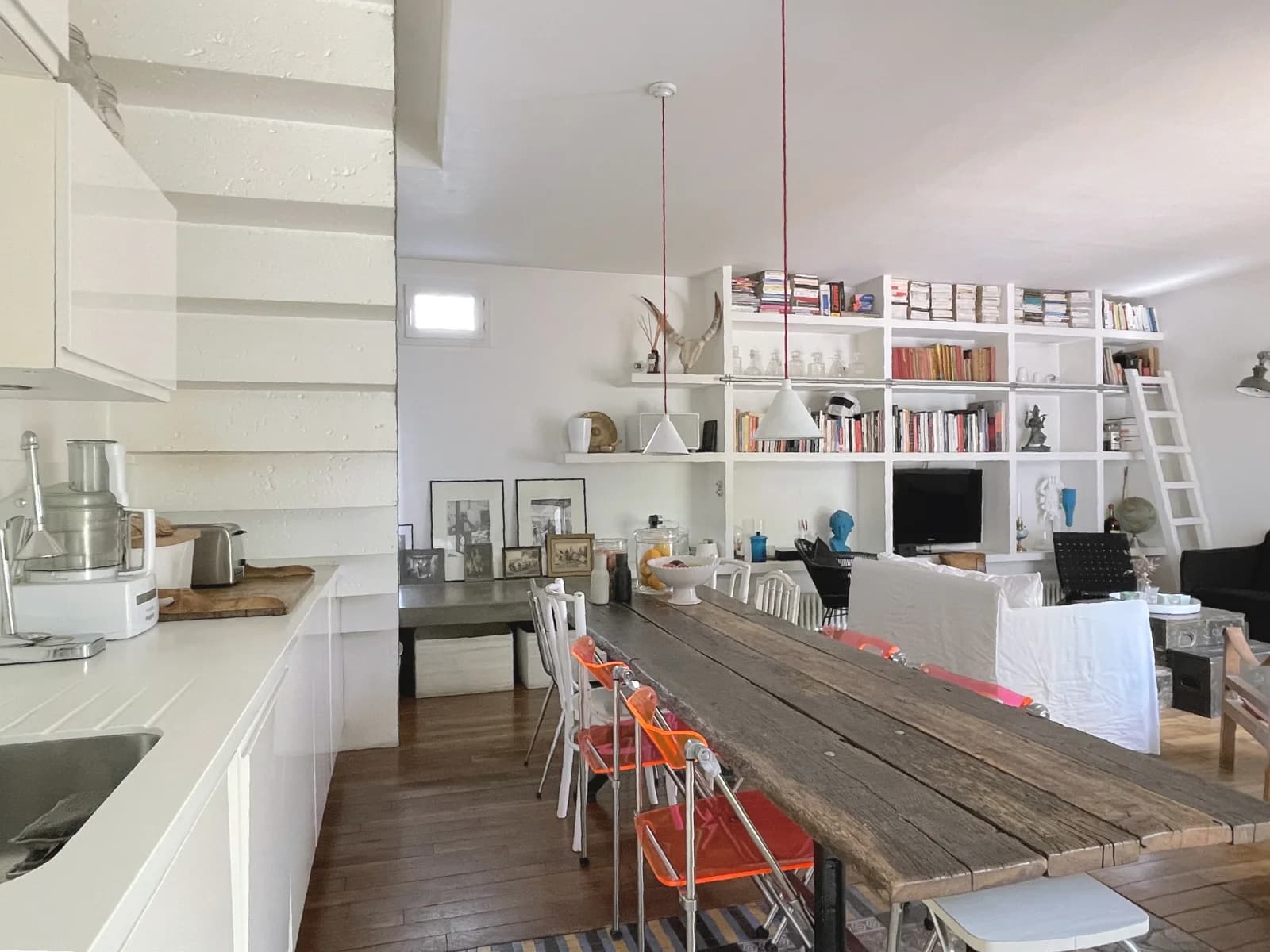 Kitchen in Three-storey town house with 2 terraces - 1