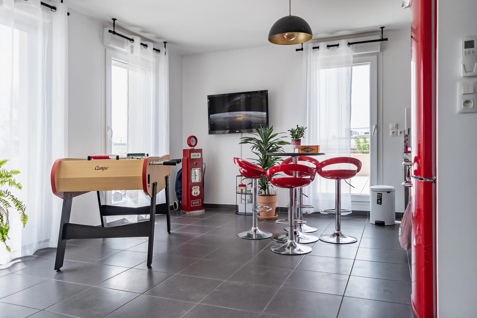 Meeting room in Apartment with very large terrace - 0