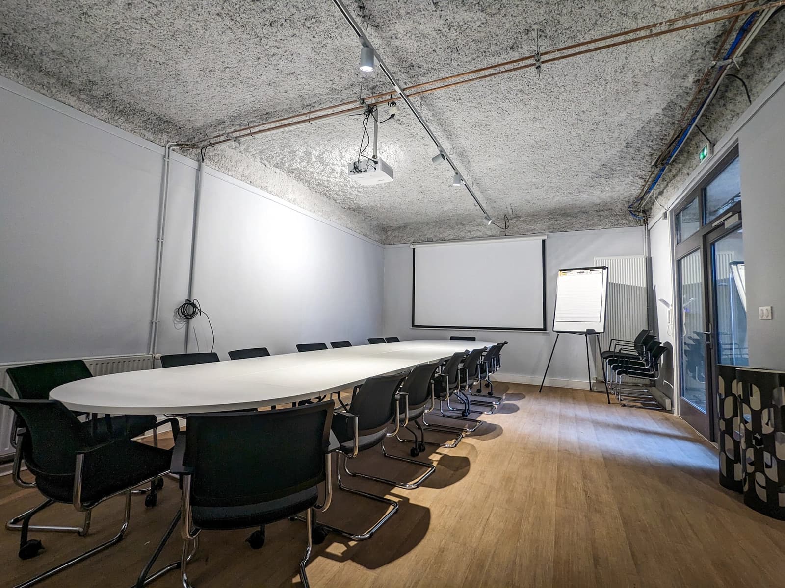 Salle de réunion dans Près Strasbourg: S3, 40m² adaptables à vos envies - 1