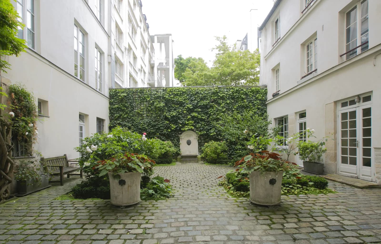 Space Large designer workspace in the heart of Paris - 4